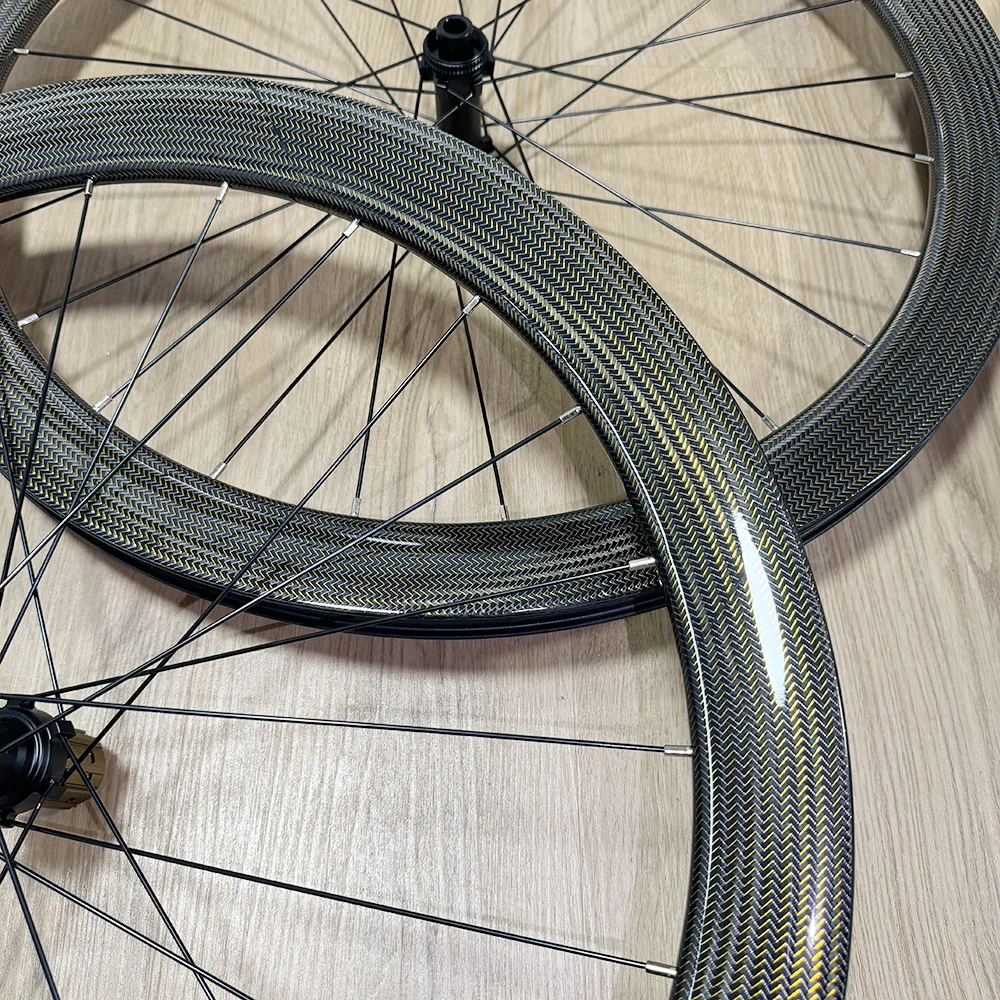 Rennrad-Scheibenbremsenlaufräder mit Ratchet-System, 700C 36T Wave Carbon Laufradsatz, 50mm Profilhöhe, Rennrad-Speichenlaufräder, 24 Speichen, Aero Carbonfaser-Laufräder – Detail 9