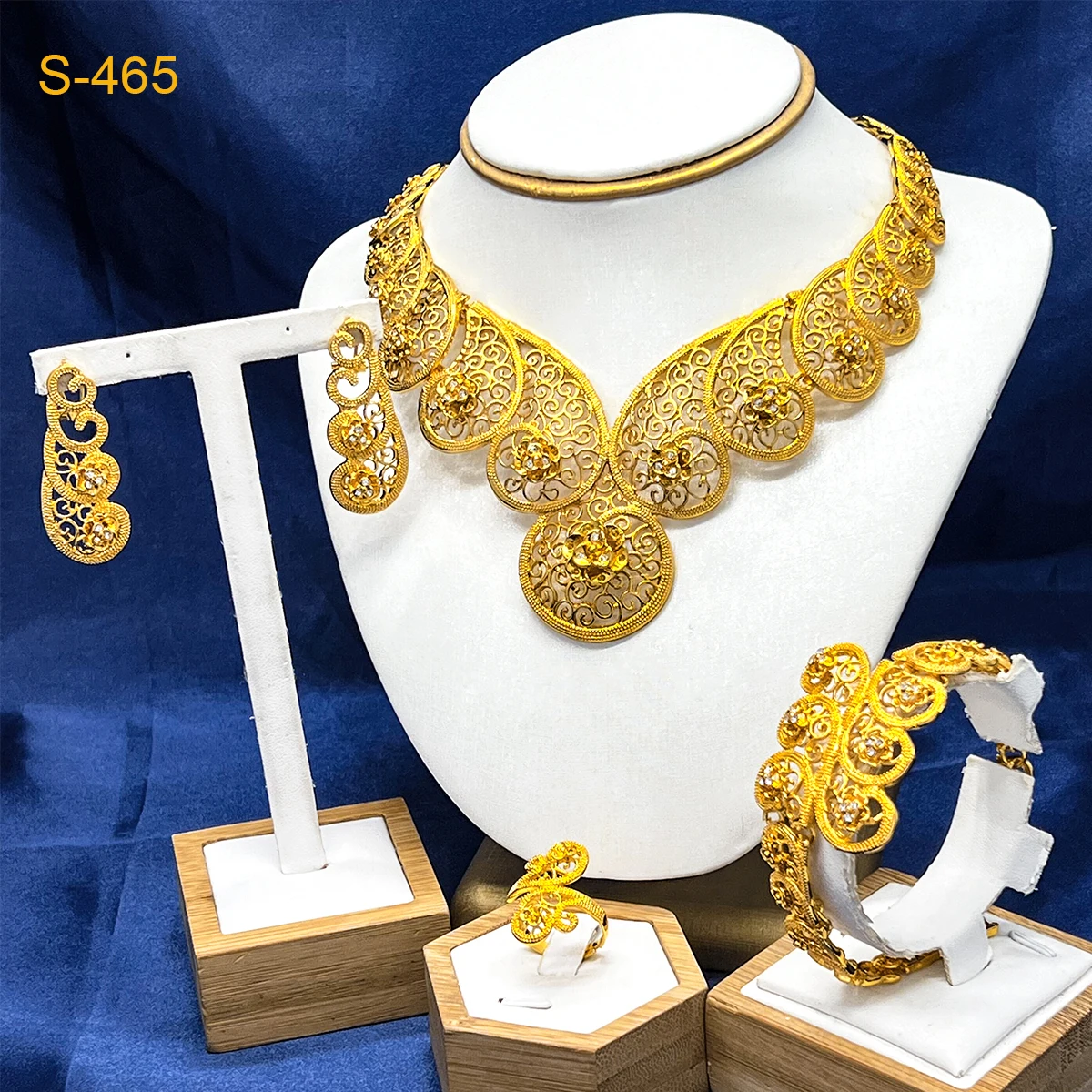 Dubai-Blumen-Anhänger, 24 Karat vergoldet, Schmuckset für Frauen, Halskette, Ohrringe, Armband, Ring, afrikanische Braut, Hochzeit, Party, Geschenke