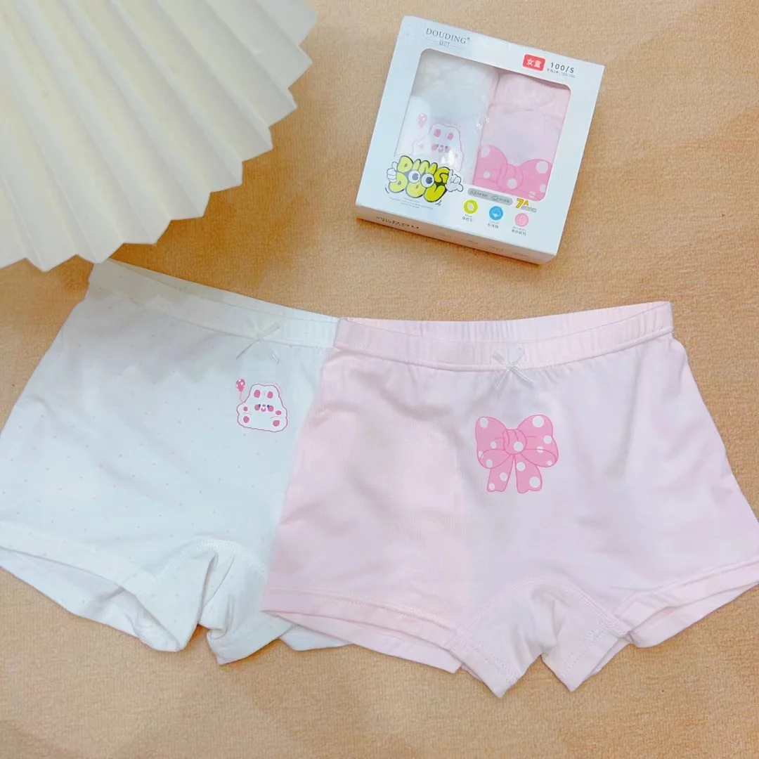 

Girls underwear flat corner Xinjiang long staple cotton + silk low grade In two packs