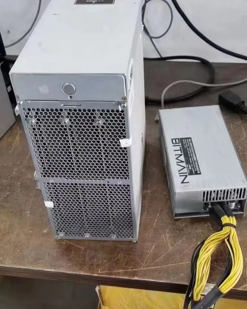 

НОВЫЙ ГОДА ПРОДАЖ Bitmain Antminer Z15 420K Sol/s Asic Miner 1510w Zcash ZEC Equihash Miner Asic Miner Machine Mining