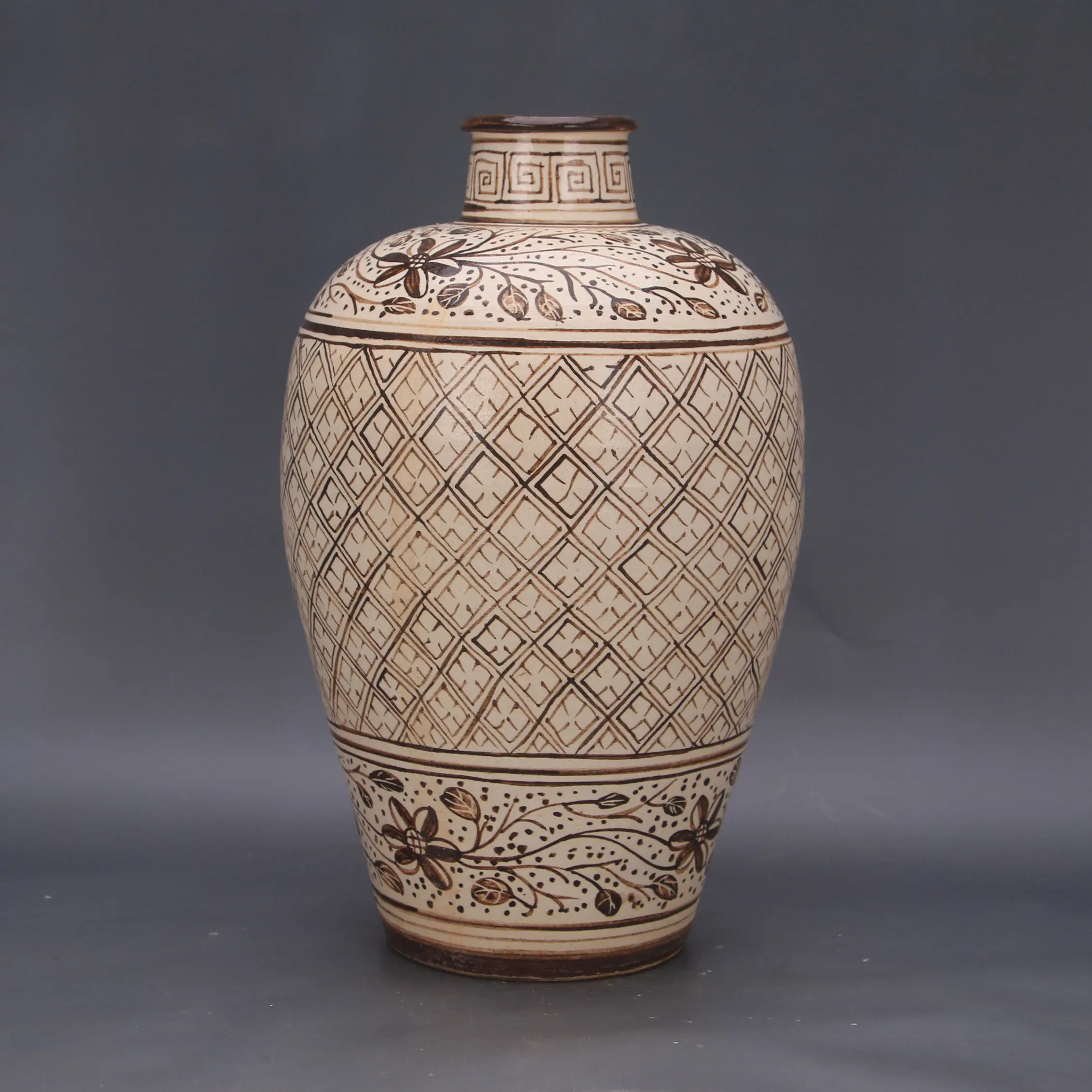 Song Dynasty Style Jizhou Kiln Painted Checkered Scroll Pattern Meiping Vase Vintage Chinese Home Decor Collectible