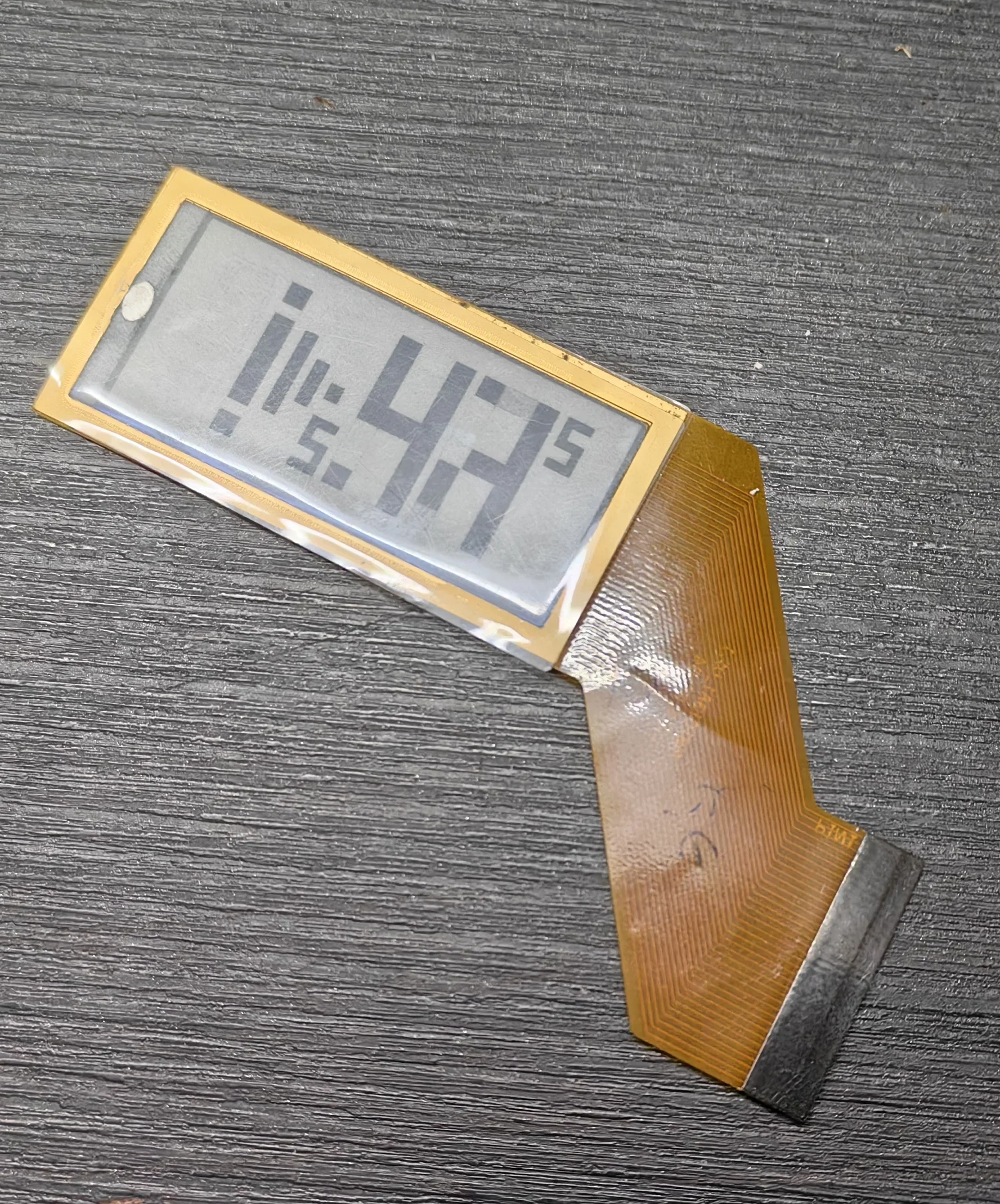 Naprawa ekranu wyświetlacza LCD do naprawy inteligentnego zaworu grzejnikowego Netatmo NRV01 — zdjęcie produktu 3