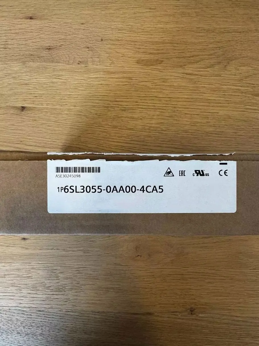 Brand New 6SL3055-0AA00-4CA5 6SL3 055-0AA00-4CA5 Warrently One-year
