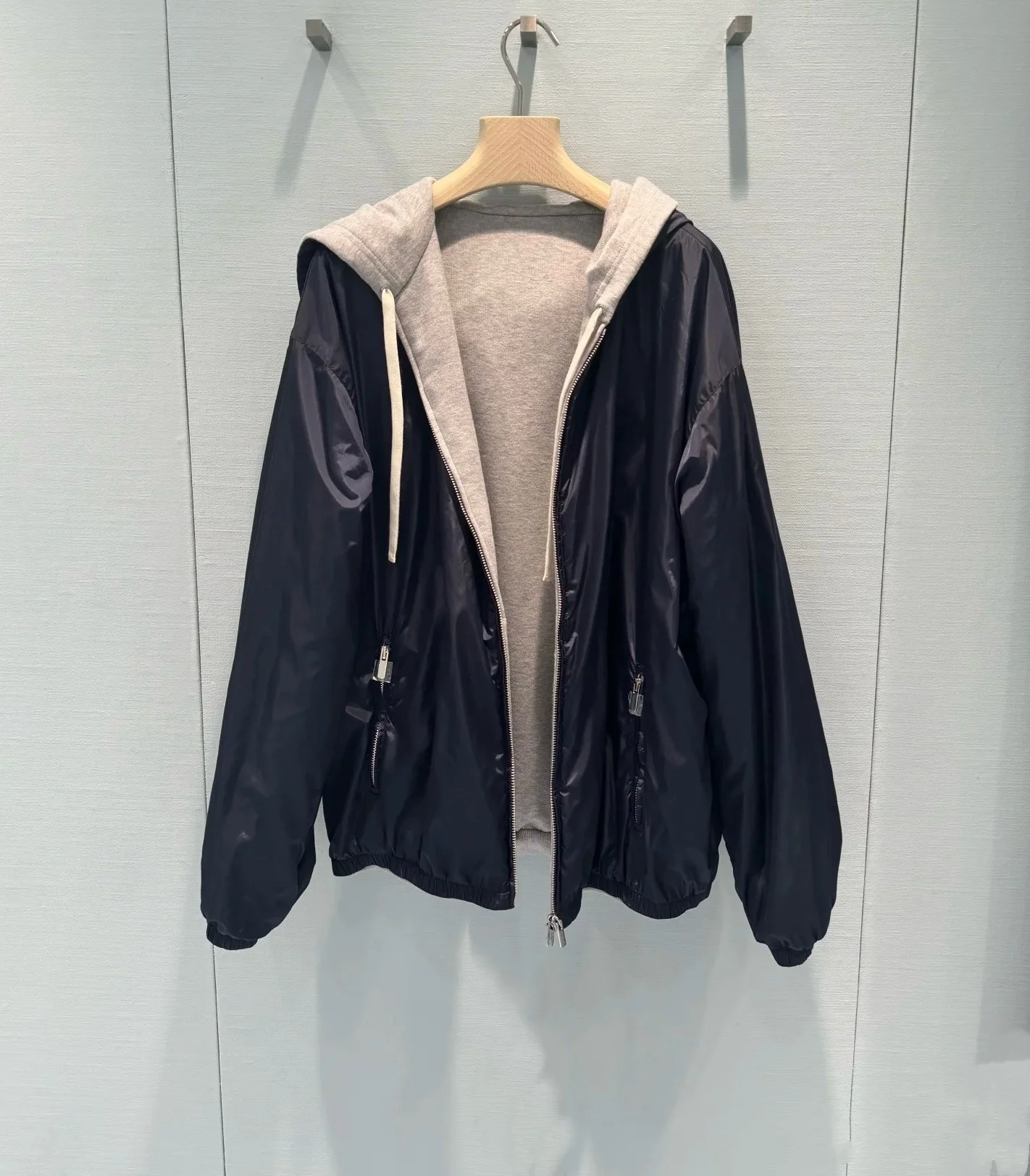 

2025 New Autumn and Winter Waterproof and Warm Business Leisure Hooded Double sided Jacket No Gender Dress Up