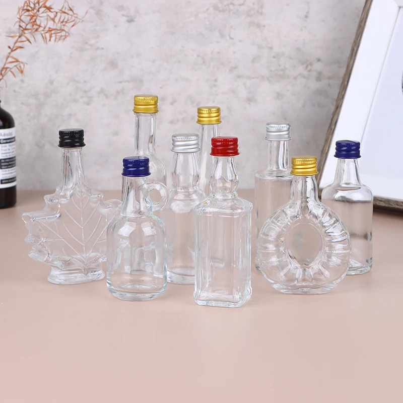 1Pc 50ml Home Glass Lead-free Decanter With Cover for Liquor Scotch Small Wine Bottle Glass Beverage Bottle Bar Accessories