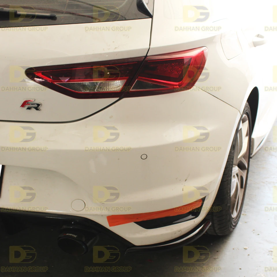 Seat Leon MK3 2012 - 2020 Aero Rear Bumper Corner Flaps Piano Gloss Black High Quality Plastic Rear Extensions Leon Cupra FR Kit