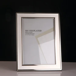 Modern Silver Plated Metal Photo Frame with European Flair
