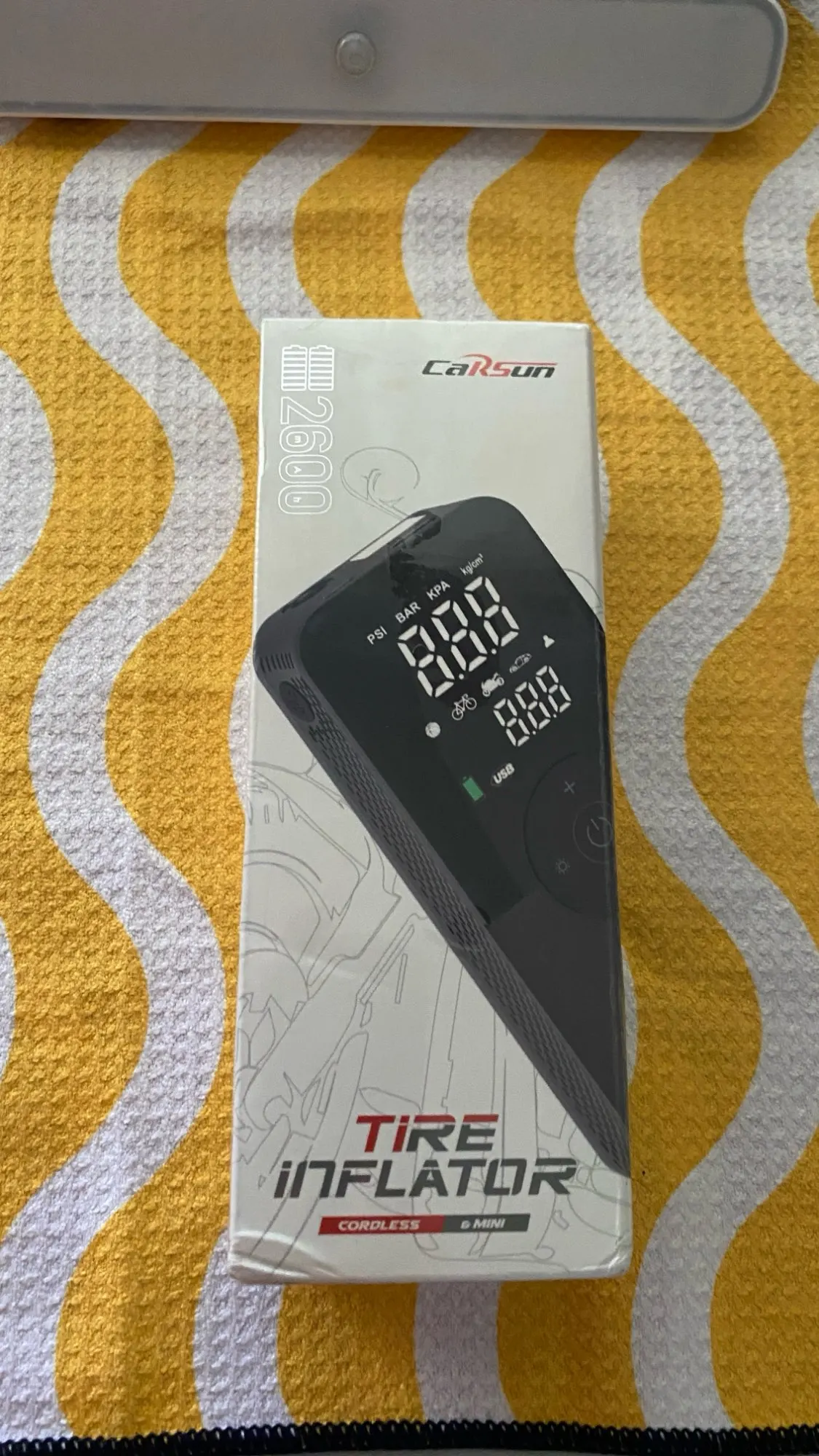 VanVolt AirGo™ Cordless Digital Tyre Inflator - Portable 150 PSI Air Pump photo review