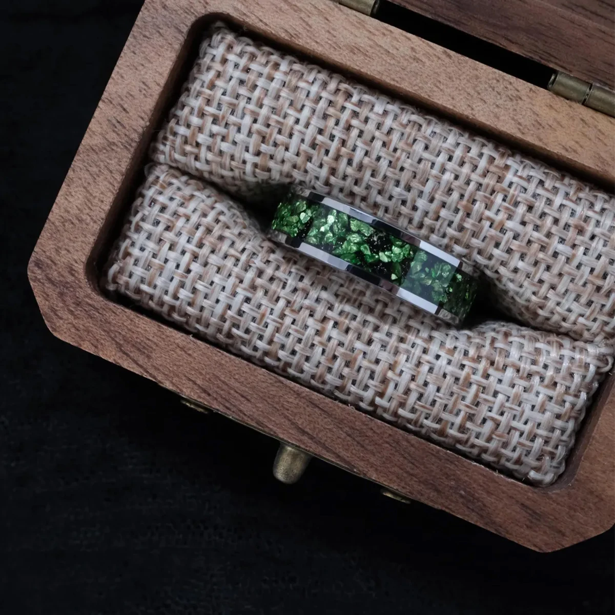 6MM Grüner Kristall-Wolframring für Herren, Anillos Bague Homme, Verlobungsring, Modeschmuck, Eheringe, Verlobungsringe – Detail 10