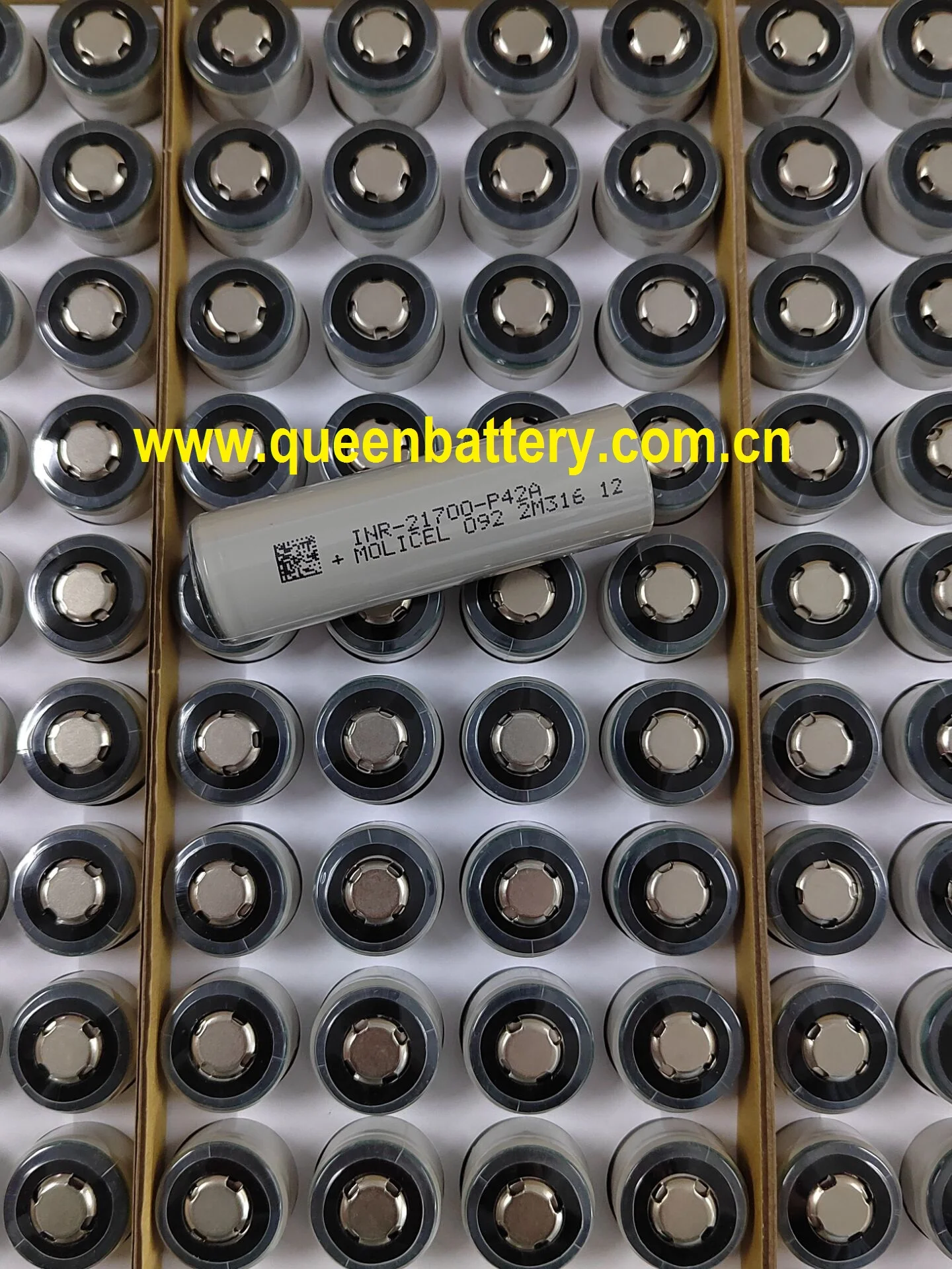 (140pcs/lot shipping free)molicel moli 21700 P42A INR21700-P42A 4200mAh 3.6V li-ion battery low temperature 45A w/button top