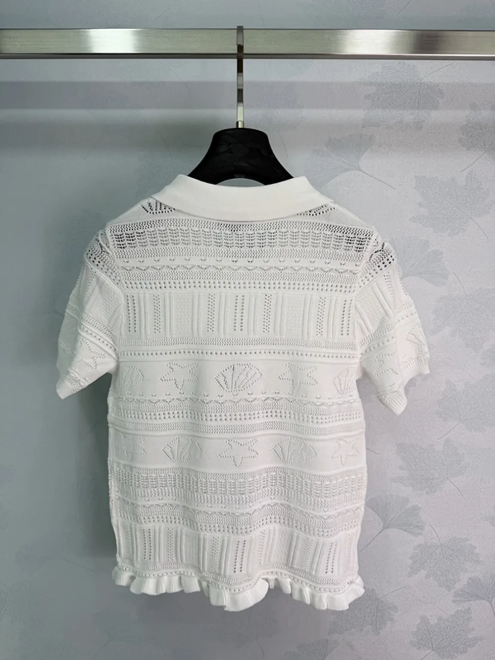

Women's Spring/Summer New White Hollow Knitted Polo Shirt Classic Collar+Three Button Elegant Casual Top