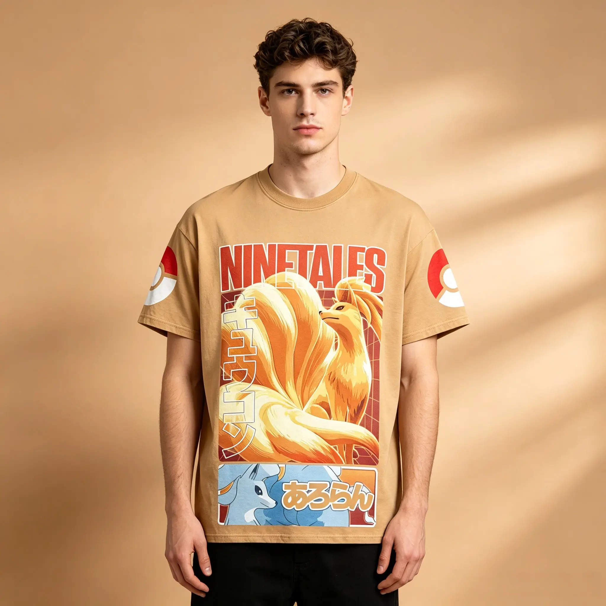 camiseta-masculina-com-estampa-de-anime-base-caqui-estampa-de-pokemon-ninetales-e-alolan-ninetales-tipo-fogo-e-gelo-simbolo-de-pokebola-manga-curta-tecido-macio