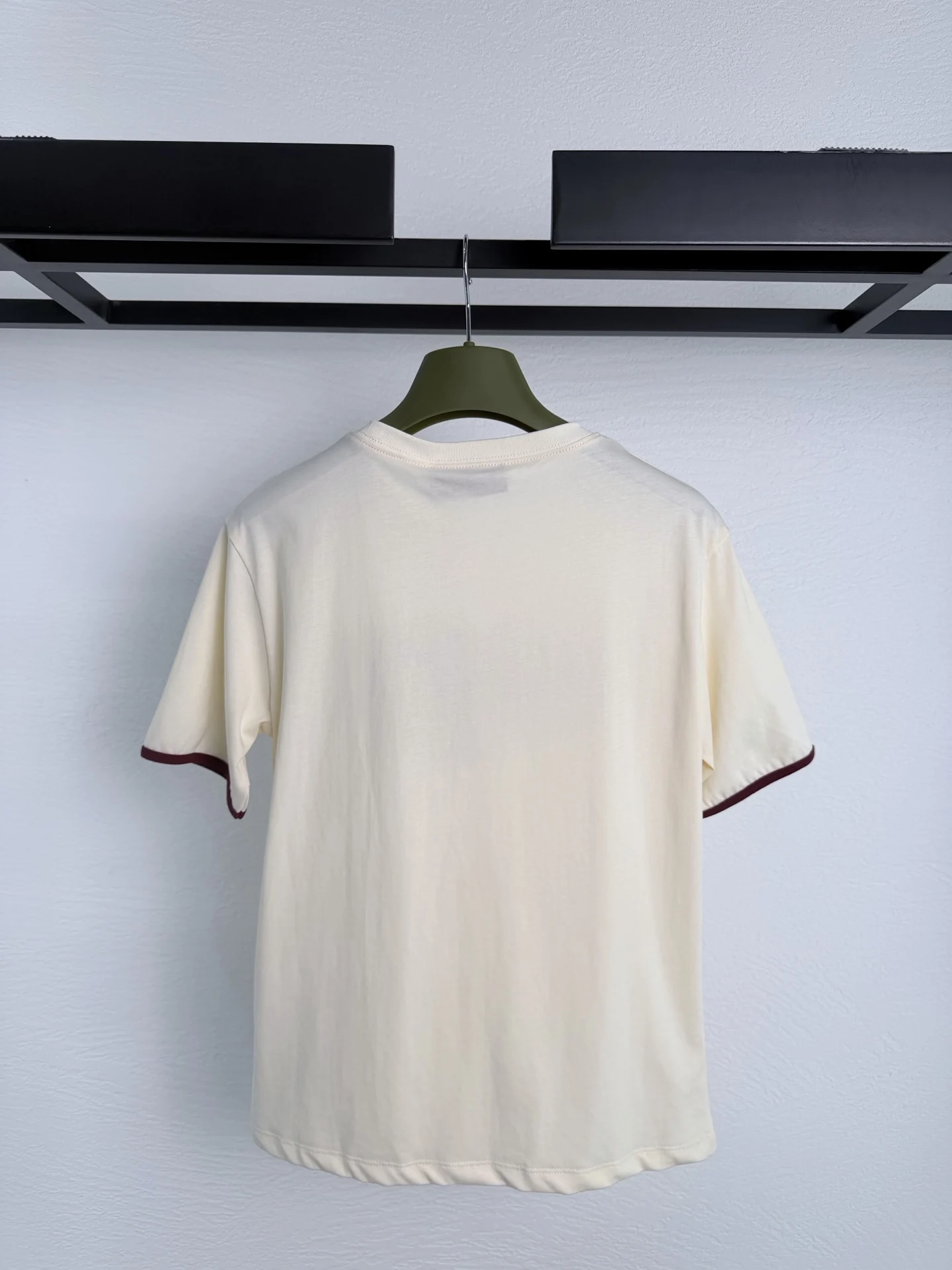 

New Women's Letter-patch Embroidered Round-neck Pure Cotton Short-sleeved T-shirt