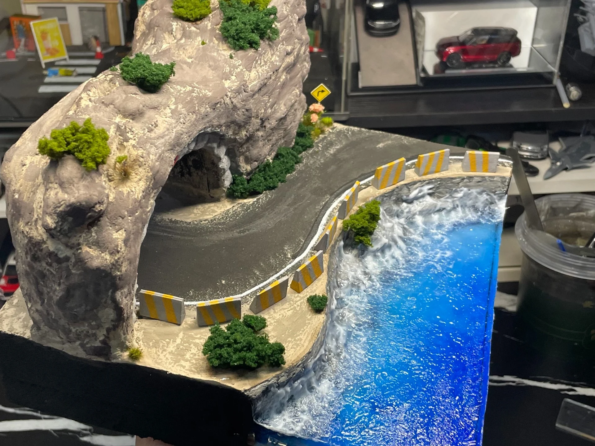 1/64 Coastal highway, rock cave scene (20*20cm) ,Miniature Scene table top decoration ornament