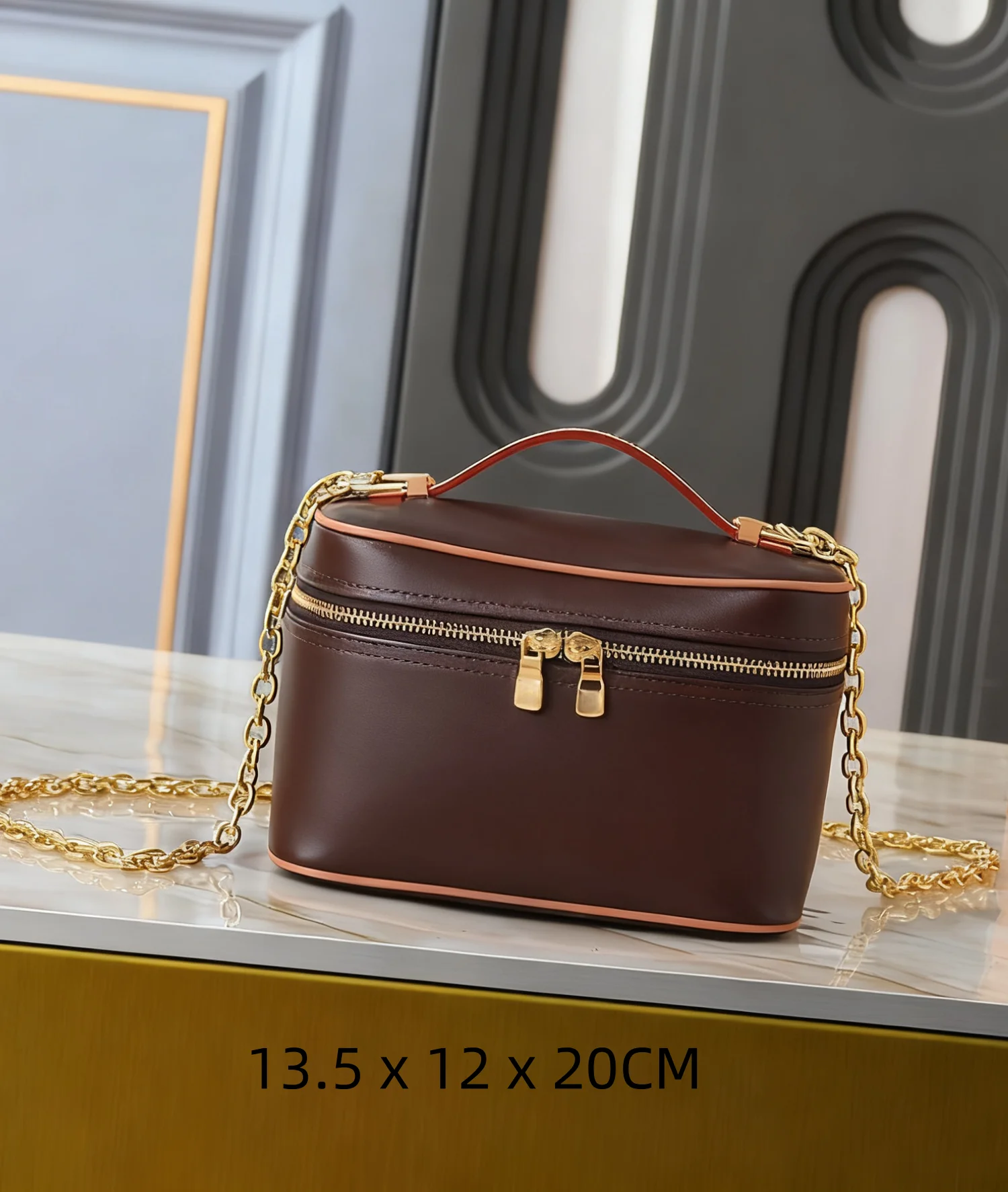 

2025 New Women's Bag Retro Mini Portable Cosmetic Bag 13.5 x 12 x 20CM Handbag Detachable as Shoulder Bag