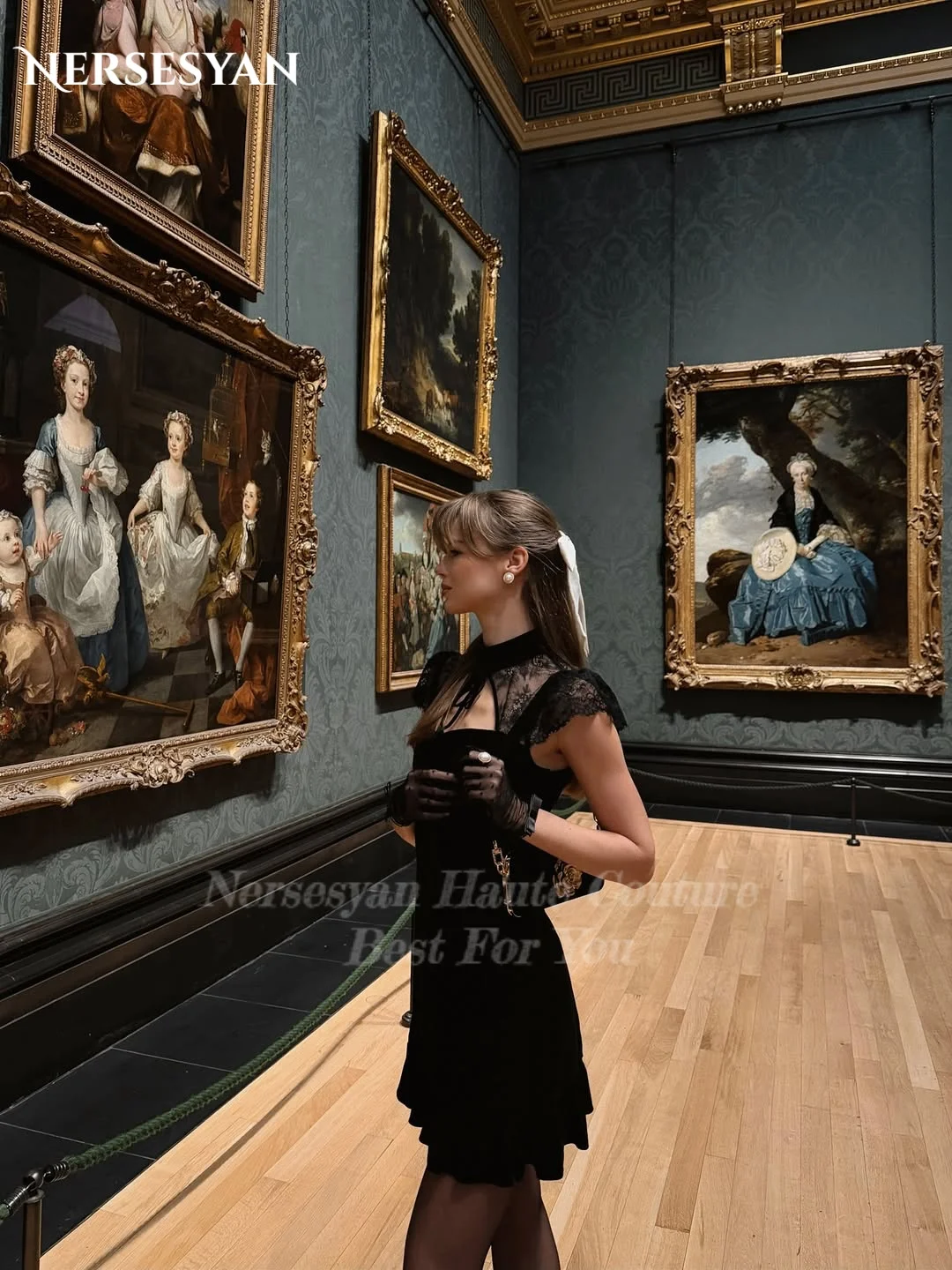 Nersesyan Schwarz Elegante Spitze Ballkleider Applikationen Kurze Flügelärmel Minikleid Rüschen Frauen Partykleider Keine Handschuhe Maßgeschneidert