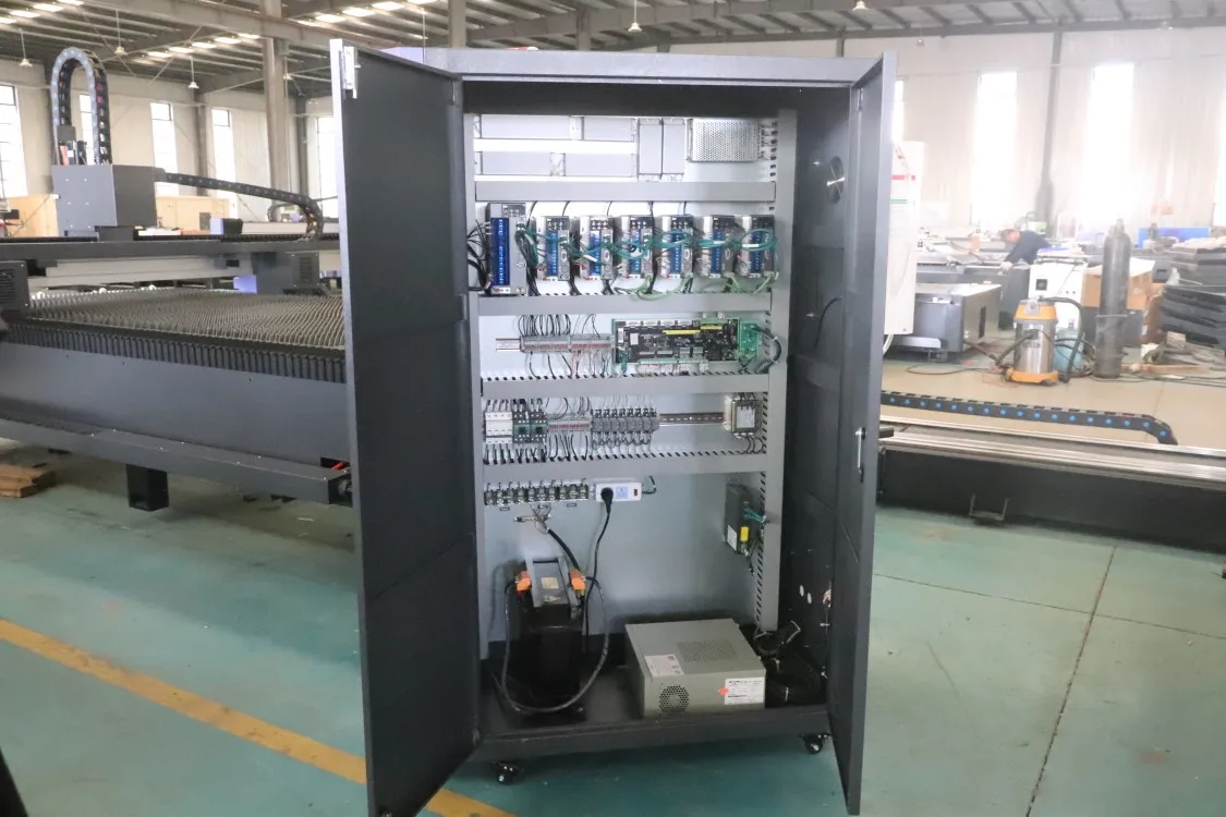 Máquinas de Corte Láser de Fibra de 4kw para Acero y Metal, Cortadora Láser CNC de Alta Velocidad, Máquina de Corte Láser de Fibra para Tubos y Láminas