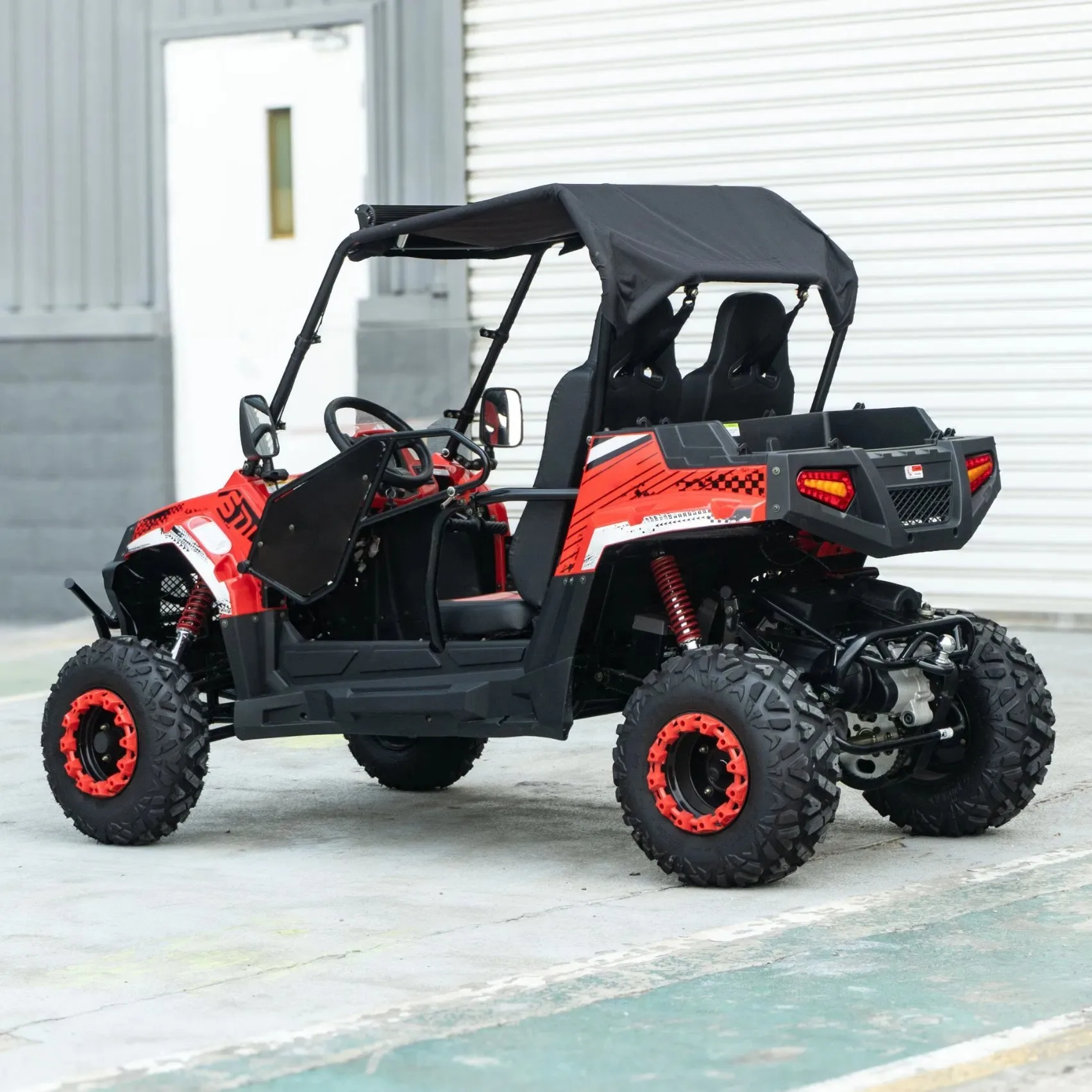 DISCOUNT SALE ON Side By Side UTV 1000cc Gas Off-Road Utility Vehicle Two-Seater Farm ATV Quad 4x4 Automatic Transmission Reliable 3 sold