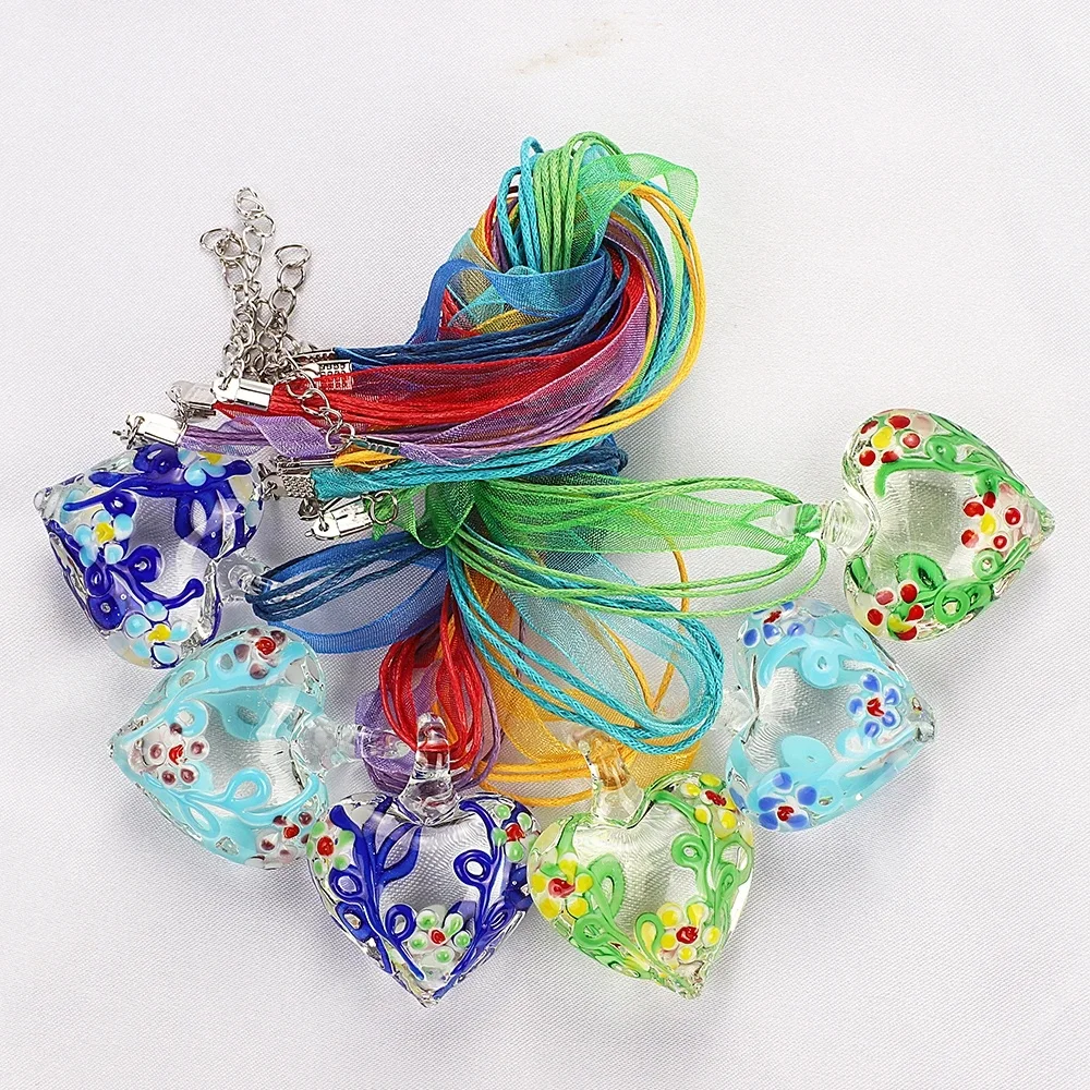 Ręcznie robiony wisiorek ze szkła Murano Lampwork, mieszany kolor, wisiorek w kształcie serca w paski, gorący prezent jubilerski, sprzedaż hurtowa, 6 sztuk — zdjęcie 2