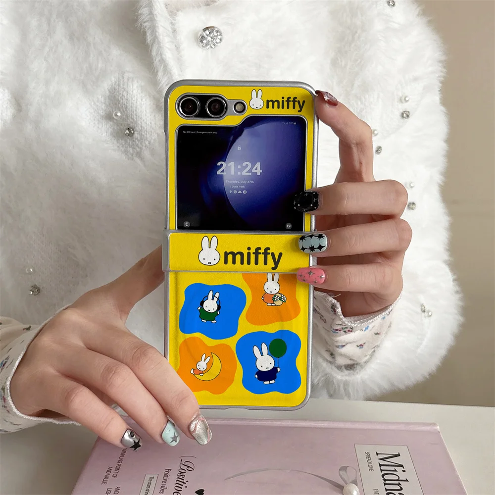 

INS new minimalist yellow Miffy Rabbit cute for Samsung Galaxy Z Flip 7/6/5/4 Flip 5 Flip 6 Flip 4 Fro magnetic phone case