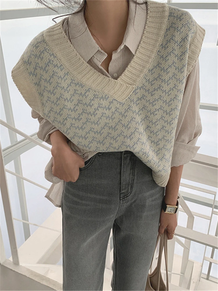 Colorfaith 2022 New Sleeveless Vest Waistcoat Korean Oversized Winter Spring Women Sweaters Pullover Checkered Knitwear SWV18191