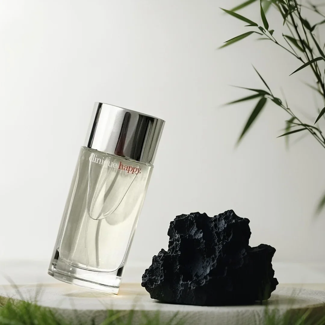 كلينيك هابي كلينيك بارا موخيريس 105 مل/3.6 أونصة مع رائحة البرغموت والورد تدوم طويلاً، إنها اختيارًا مثاليًا للهدايا