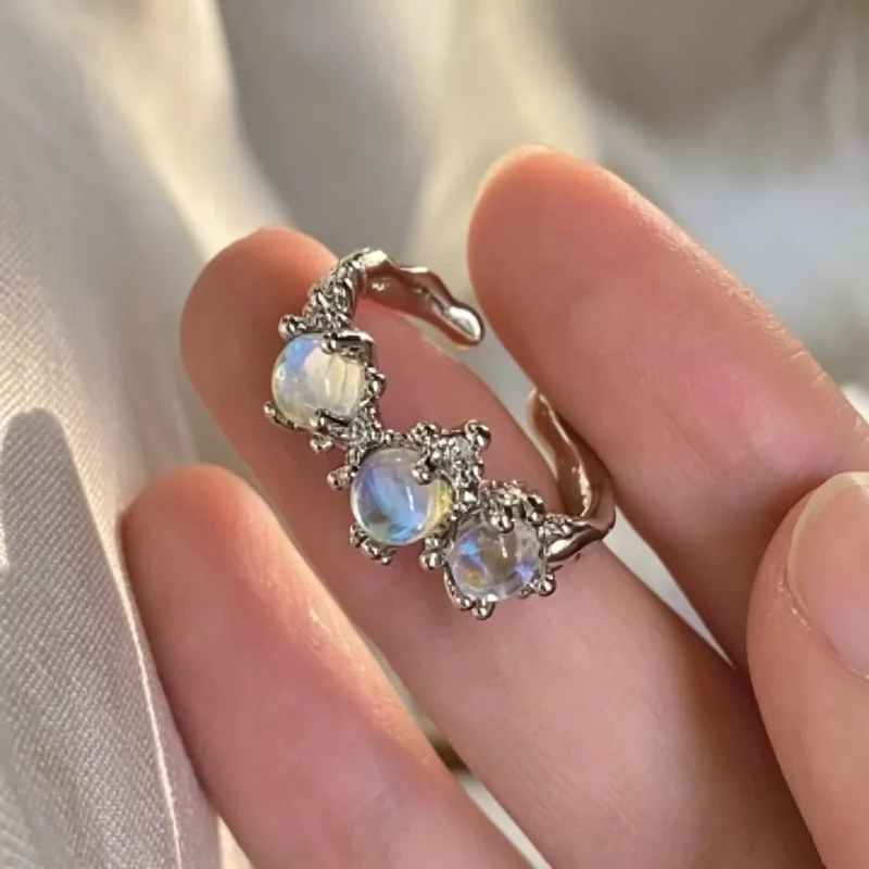 Random 4-piece Y2K ring set, silver heart-shaped imitation crystal inlaid with adjustable opening ring, stackable women's jewelr