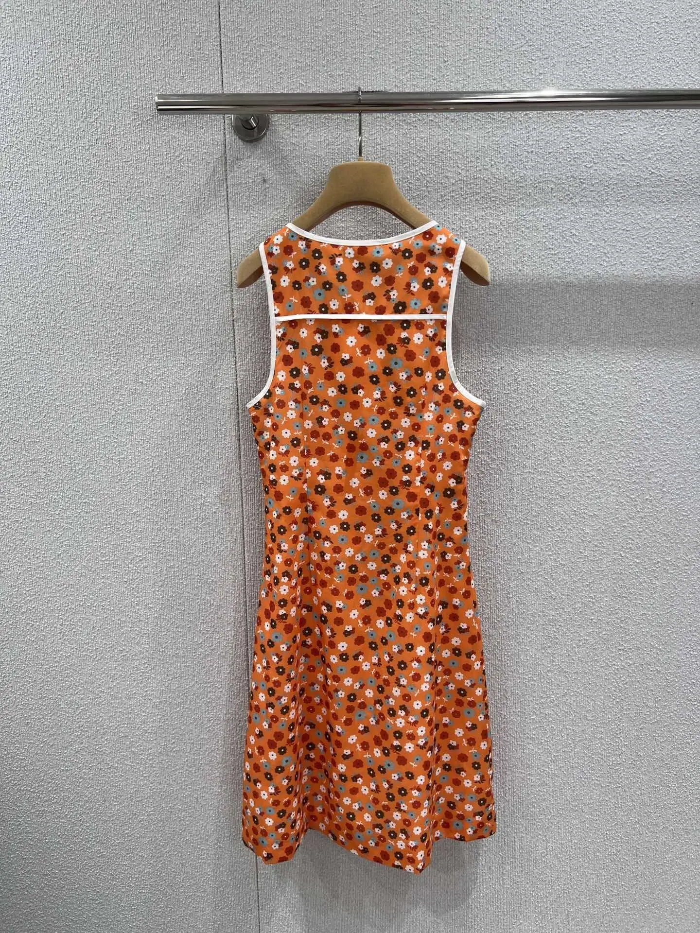 2026 Women's Spring and Summer New Retro Floral Print Vest Dress ZX010