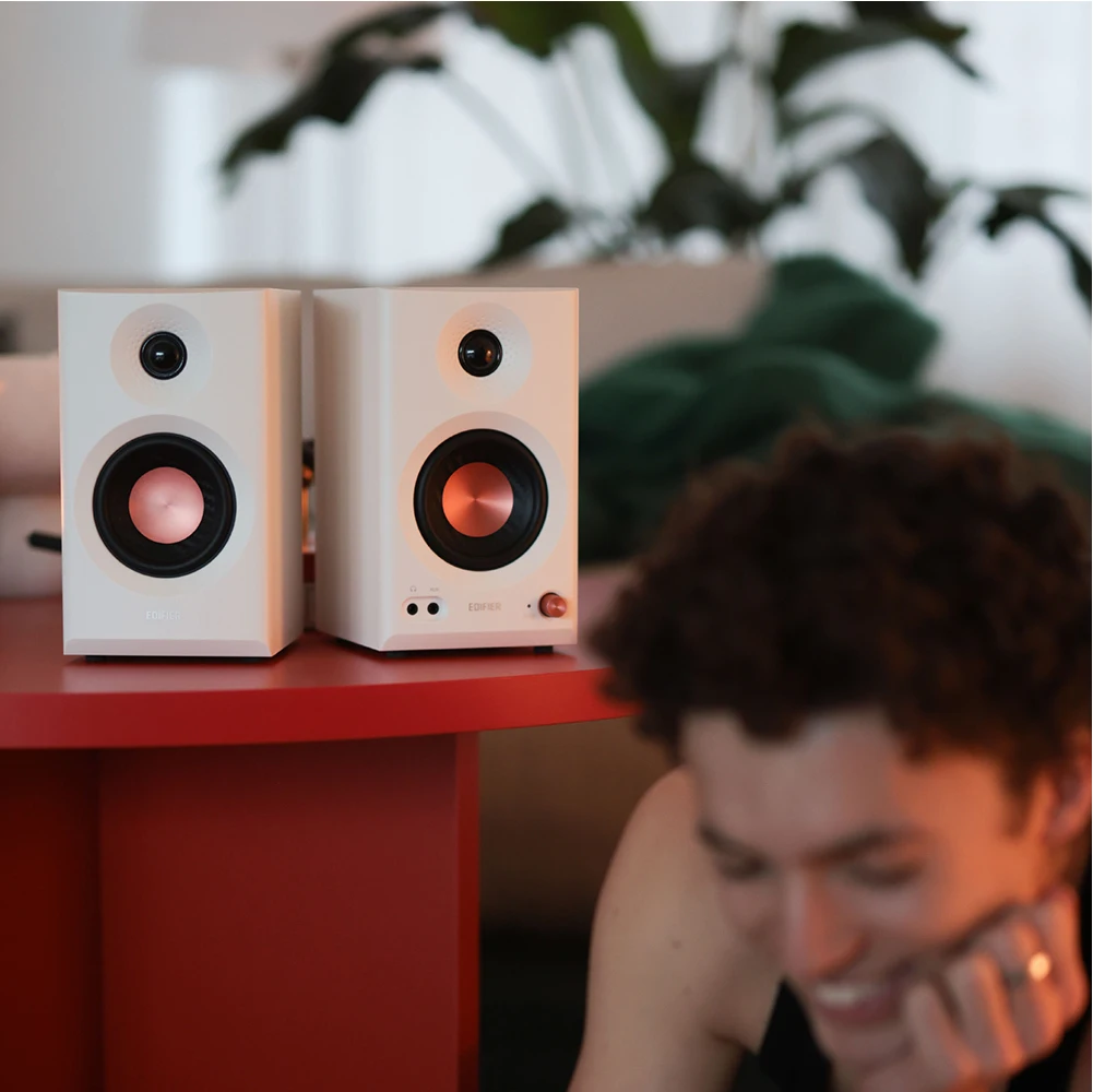 Edifier MR3 Aktywne Monitory Studyjne 2.0 Bluetooth 5.4 36W RMS Audio Hi-Res Głośniki z 3,5-calowymi przetwornikami i wieloma wejściami — zdjęcie produktu 6