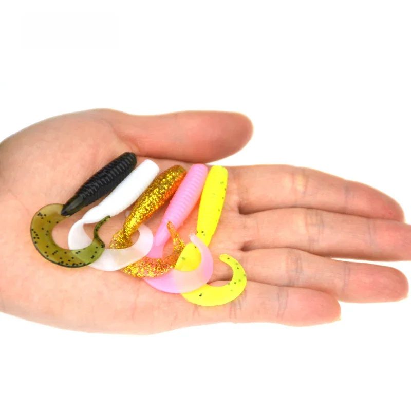 Miękki sprzęt wędkarski/przynęta karpia pstrąg 12 sztuk zapach soli robaki larwy sztuczna/przynęta silikonowa na ryby/Jig woblery morze 6cm 2g — zdjęcie 2