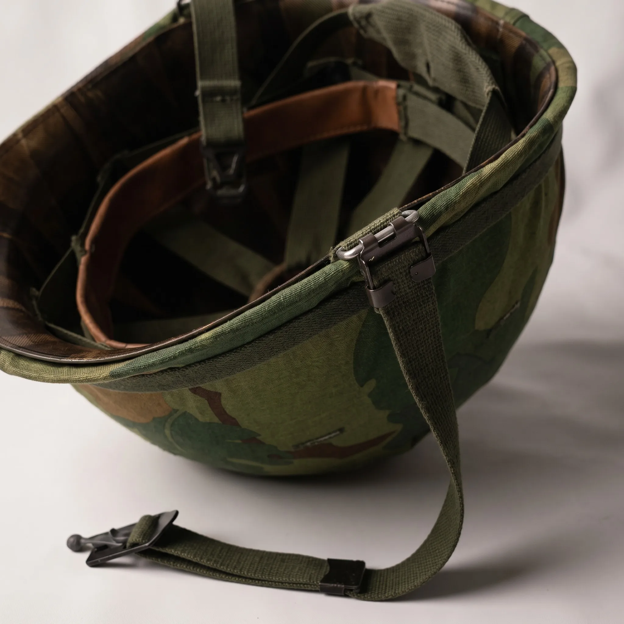 Replica US America M1 Steel Helmet with Woodland M81 camo cover, Handcrafted Vietnam War Headgear for Tactical Airsoft view 4