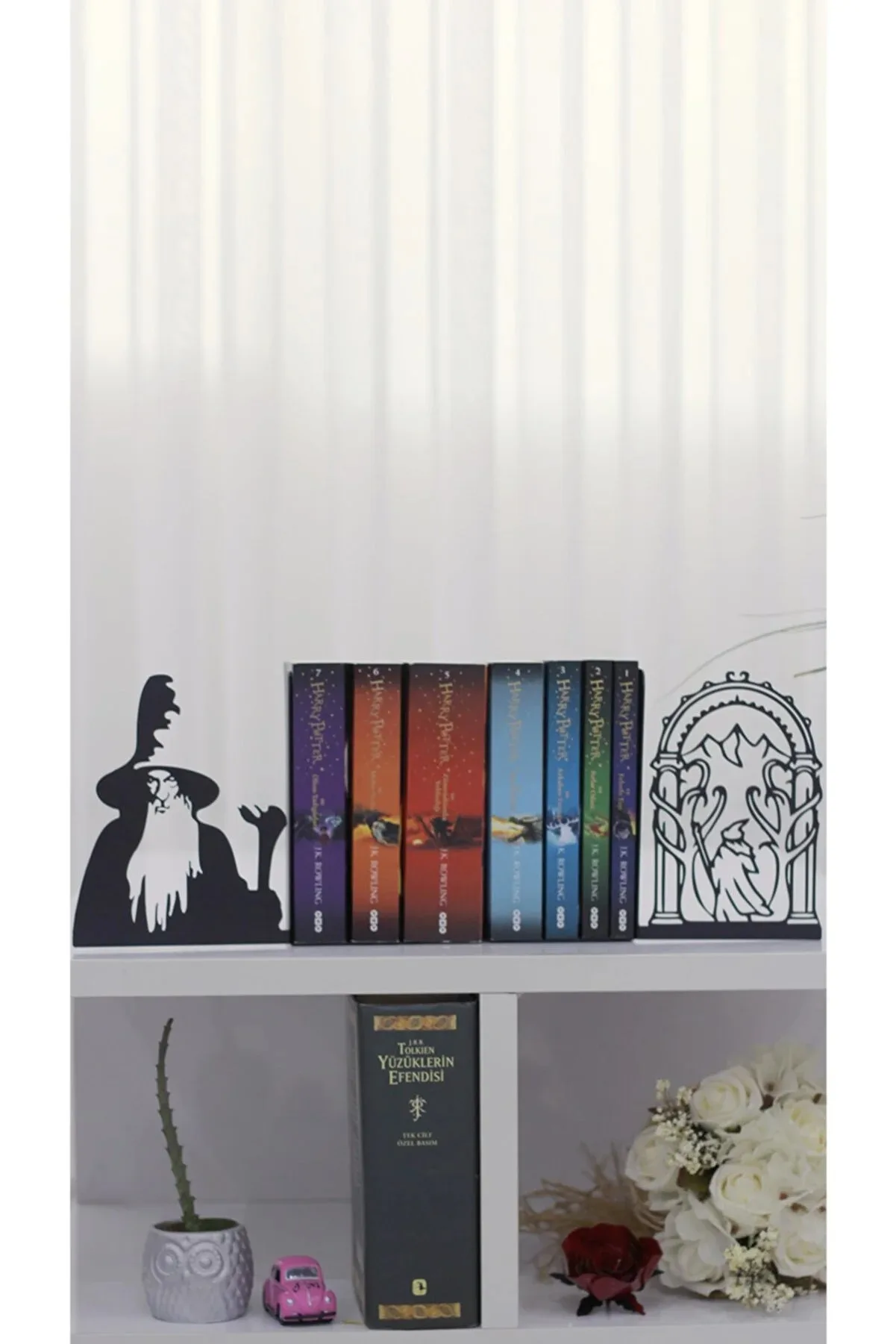 The Lord of the Rings And Gandalf Modern Metal Book Holder