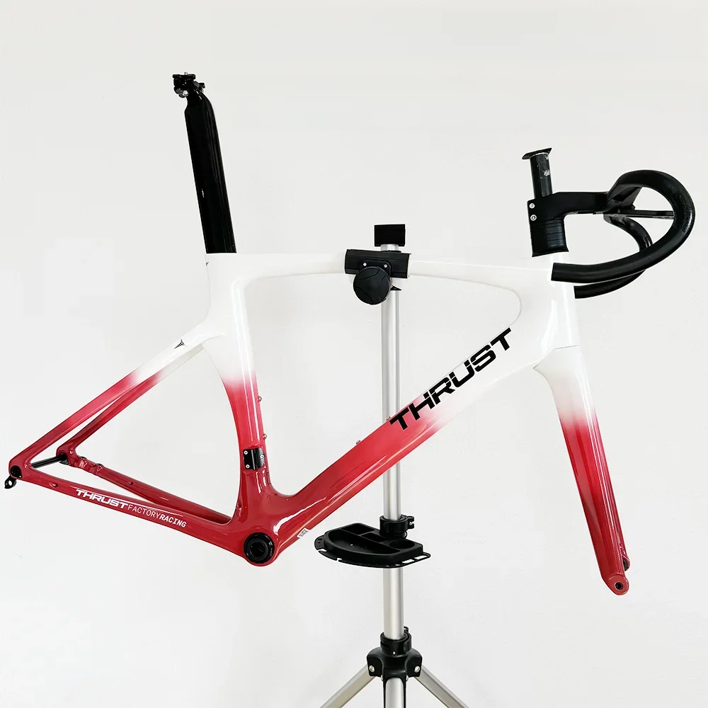 Carbon frame disc brake aero racefiets frameset met BSA T47, volledig interne kabelgeleiding, stuur en DI2 UPGRADED EPS. - afbeelding 2
