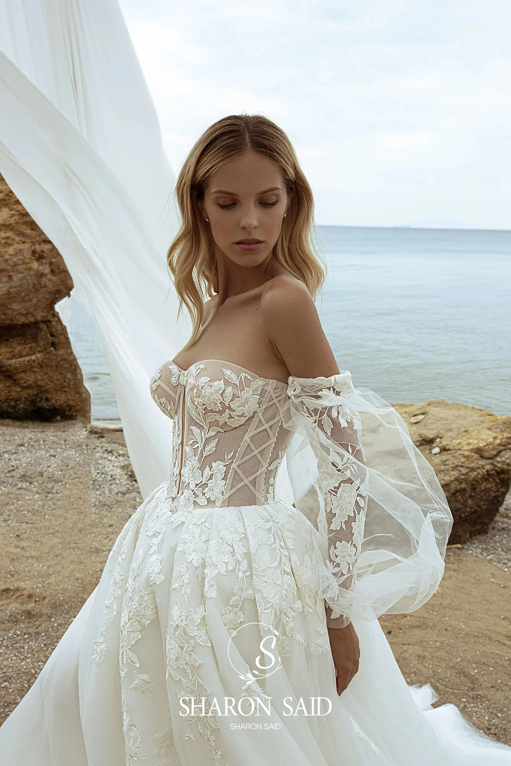 Sharon Said 2025 Suknia Ślubna Vintage Sweetheart Gorsetowa Off White Elegancka Bufiaste Rękawy Aplikacje SW483 Szyta na Miarę