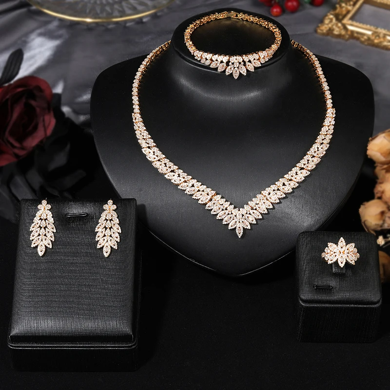 2024 Fashion Minimalist 4-piece Cubic Zirconia Bridal Wedding Jewelry Set Saudi Nigeria Women's Romantic Wedding Dress