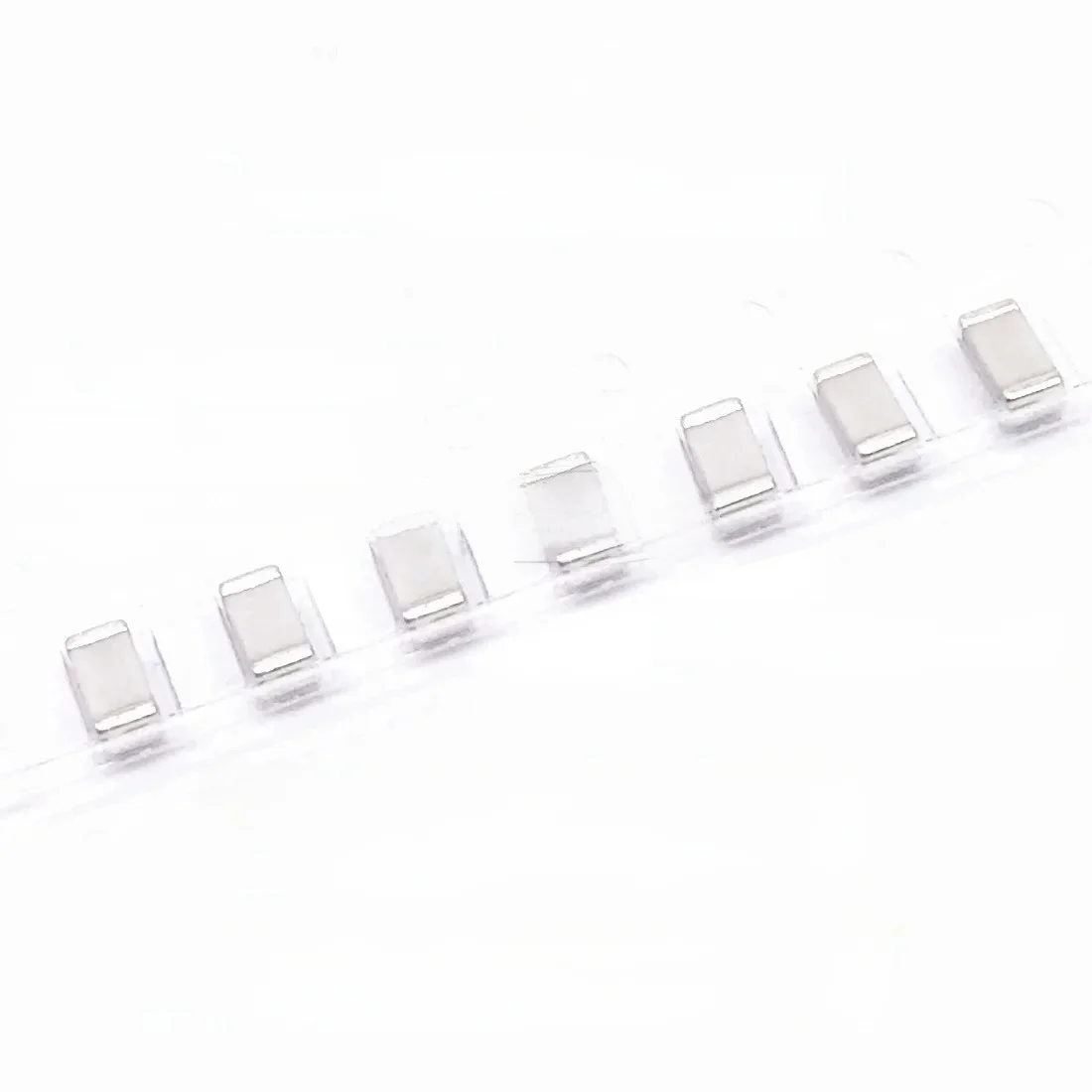 1206 Kondensator 1PF 2.2PF 3.3PF4.7PF6.8PF10PF220PF330PF470PF680PF1NF22NF47NF10NF100NF0.1UF1UF2.2UF4.7UF10UF22UF47UF100UF 220UF 6.3V 10V 16V 25V 35V 50V 63V 100V 250V 500V 1000V 2KV 3KV — zdjęcie 2