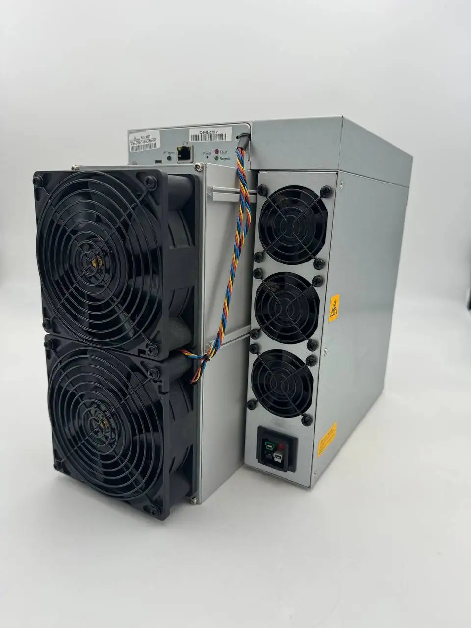 

New Bitmain Antminer S21 Pro 234T 3510W 220V 15J/T BTC Bitcoin Miner ASIC Miner Crypto Miner Include Power Cord in Stock