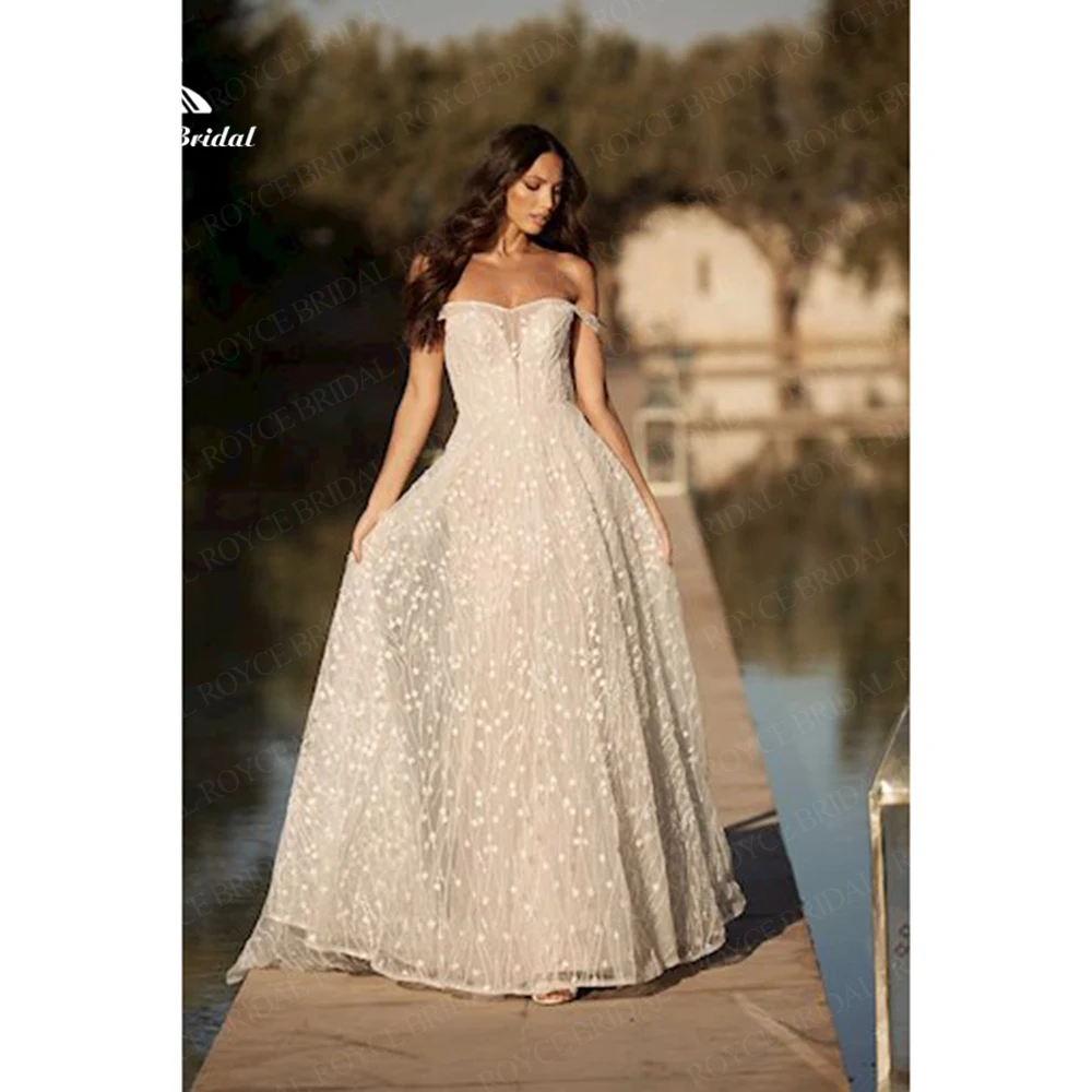 فستان زفاف من Roycebridal بأكمام قصيرة مزين بدانتيل على شكل قلب 2023 بدون ظهر بفرشاة على شكل حرف A لحفلات الزفاف