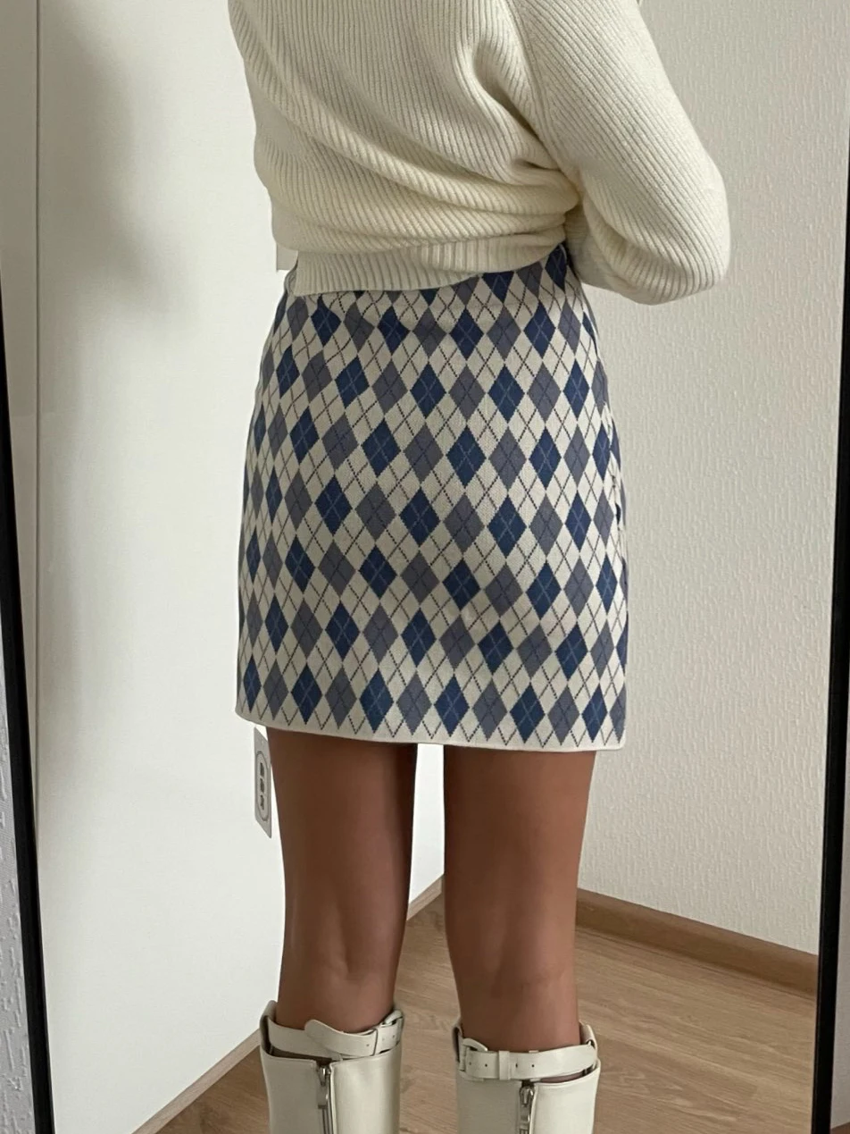 Vintage Rhombus Plaid Knitting Mini Skirt 2024 New Fashion Women High Waist Bodycon One Step Sweater Skirt Jacquard B-007