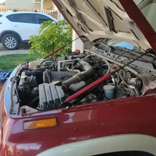Amortyzatory do Suzuki Vitara Escudo ET TA 1988-1998 Przedni Kaptur Modyfikowane Siłowniki Gazowe Podnośniki Tłoki Wsporniki Amortyzatory — zdjęcie 2