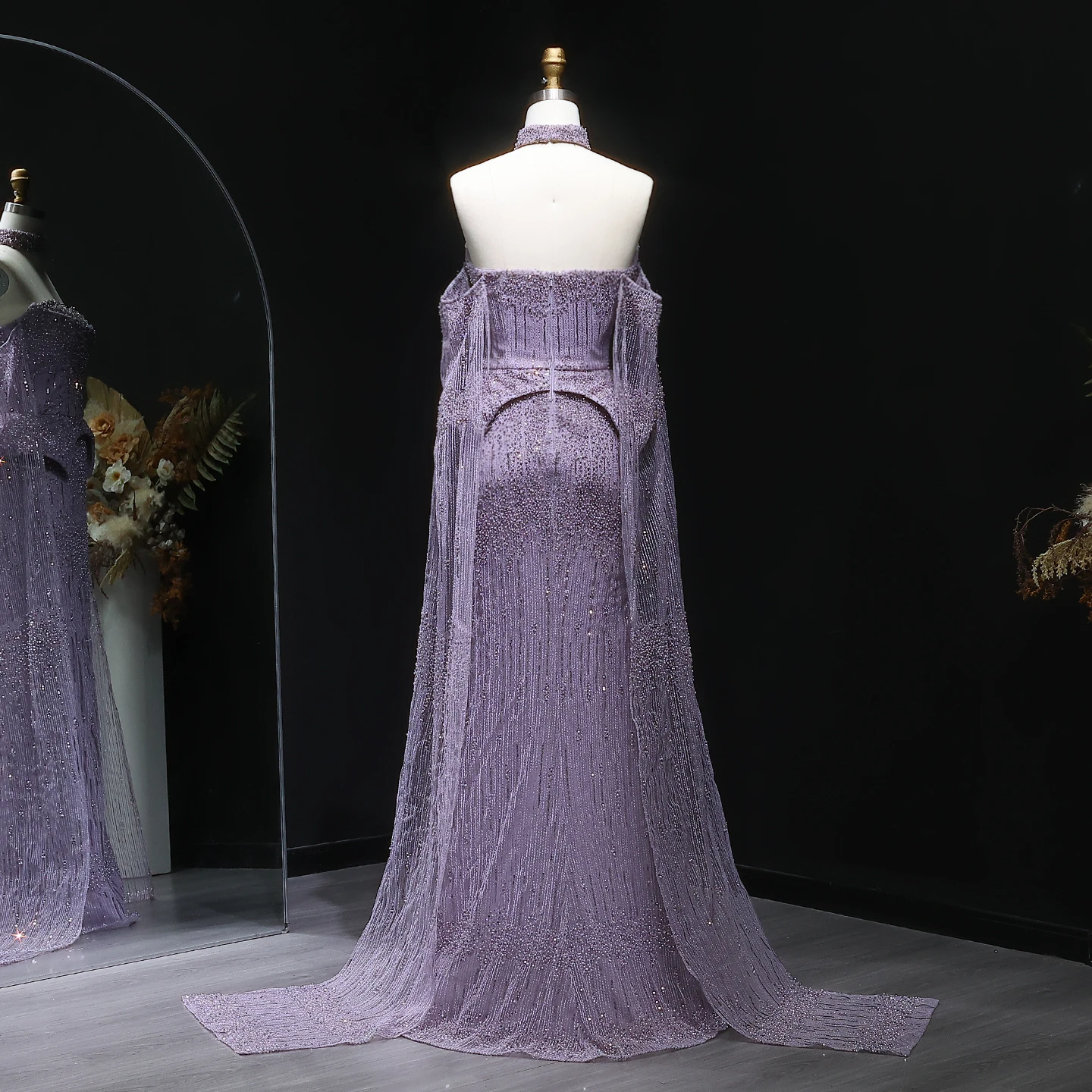 Sharon Said Luxuriöses graues Kristall-Abendkleid mit fließenden Ärmeln 2026 Elegantes schulterfreies Hochzeitskleid SS558 Maßanfertigung – Detail 25