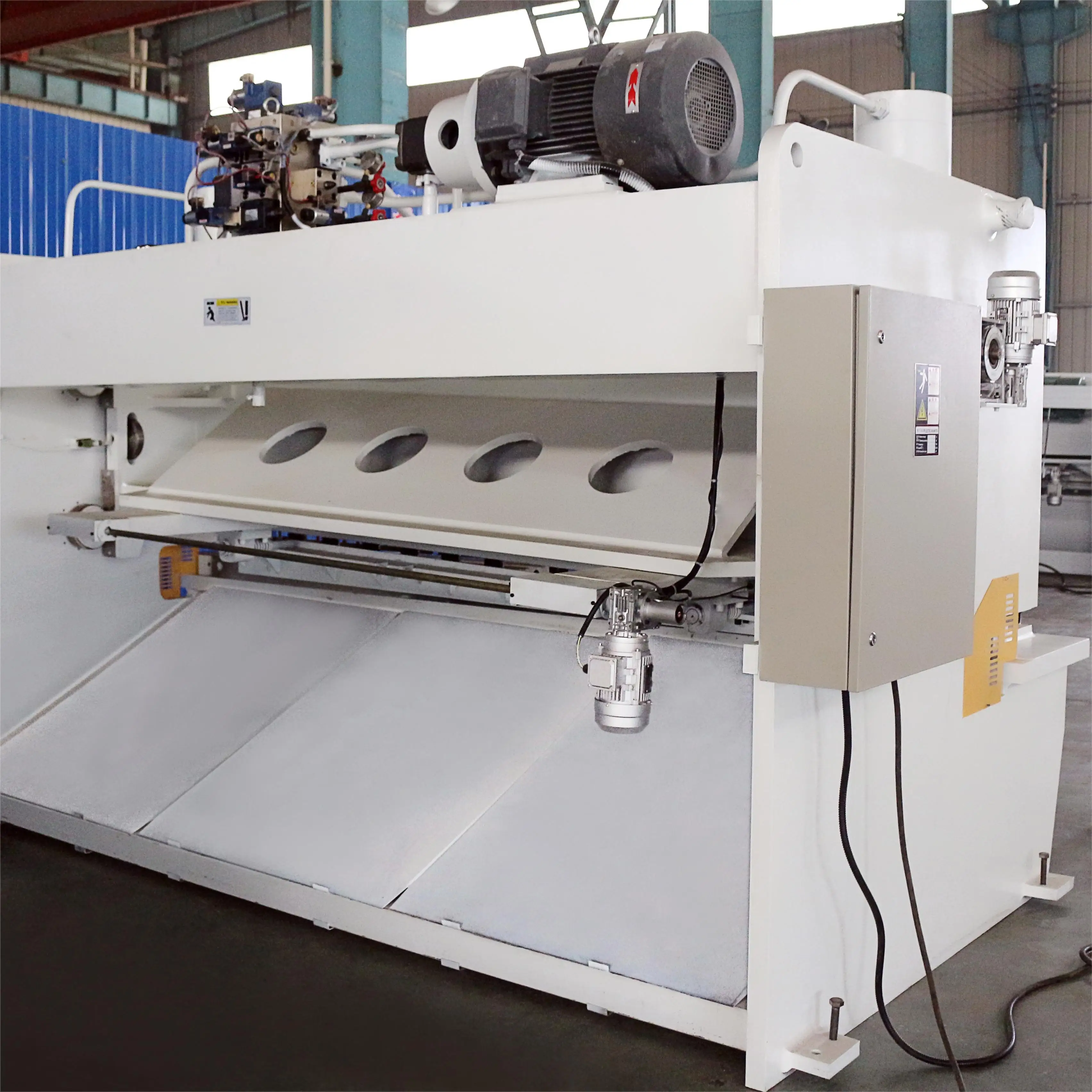 QC12K NC Hydraulic Swing Beam Shearing machine with E21S low price High-Precision
