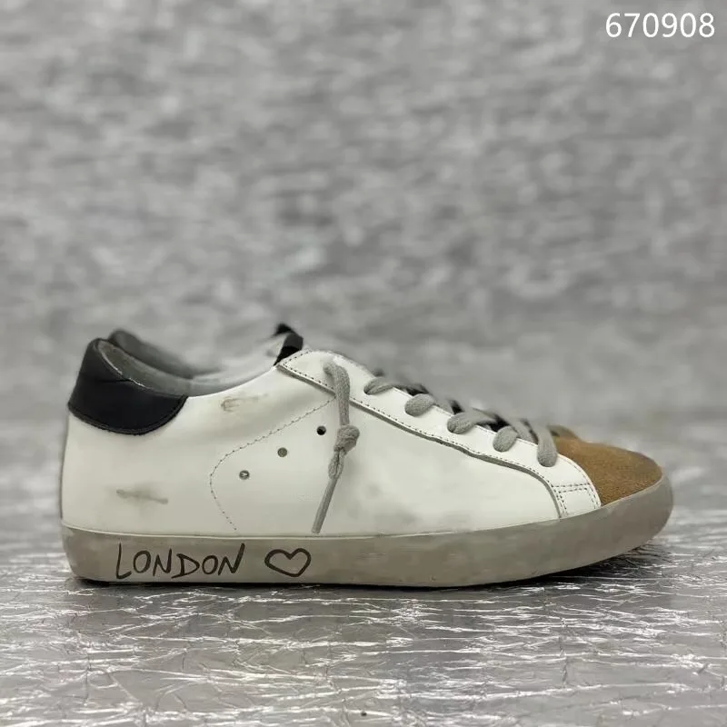 حذاء كلاسيكي ذهبي للرجال والنساء ، حذاء بتصميم جلد حقيقي ، مصمم فهد فضي لامع ، جديد