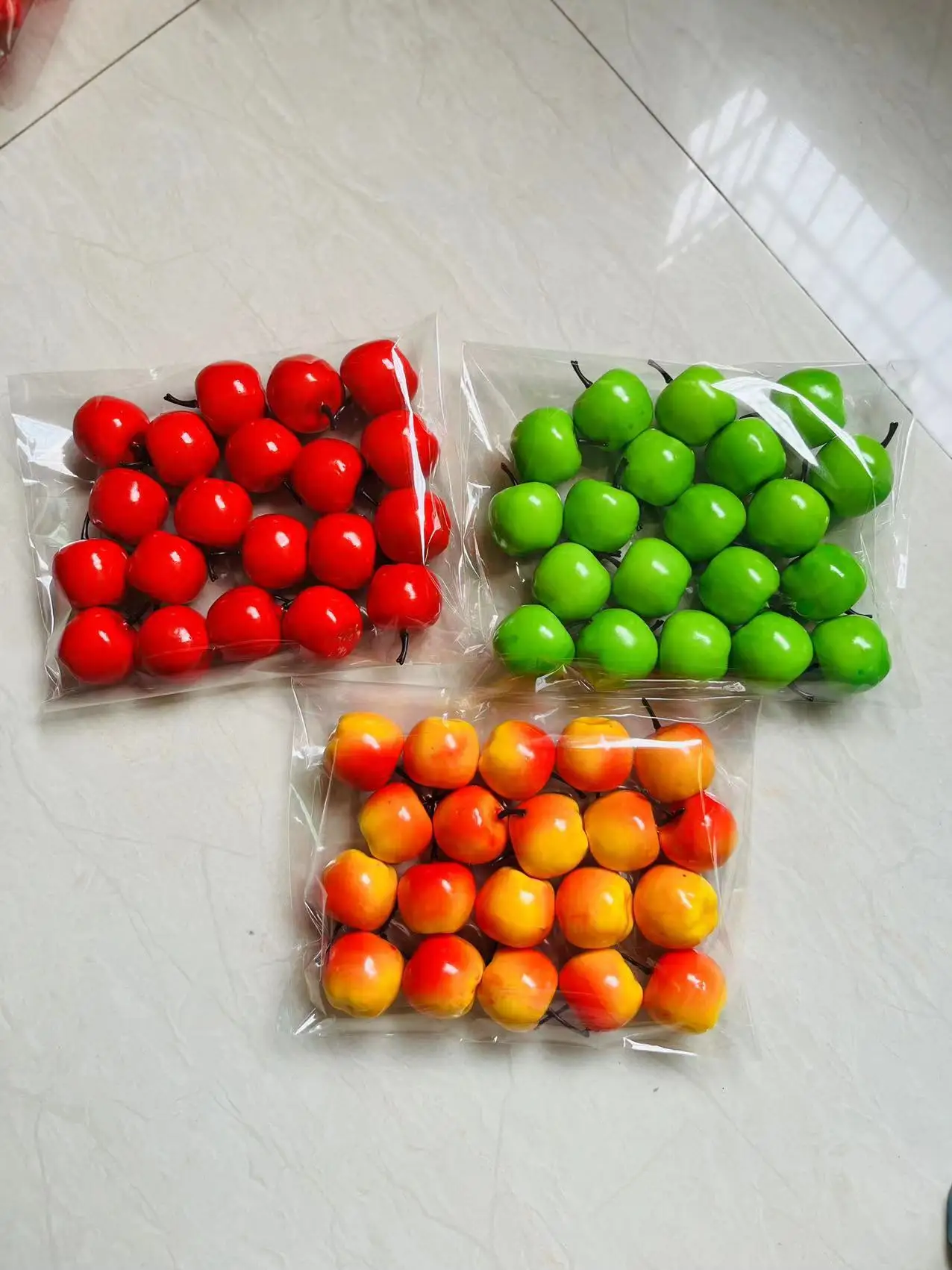 10 Stück Mini Künstliche Früchte und Gemüse: Apfel, Birne, Pfirsich, Banane, Orange, Zitrone, Paprika, Chili, Kartoffel, Tomate für Heim- und Küchendekoration – Detail 12