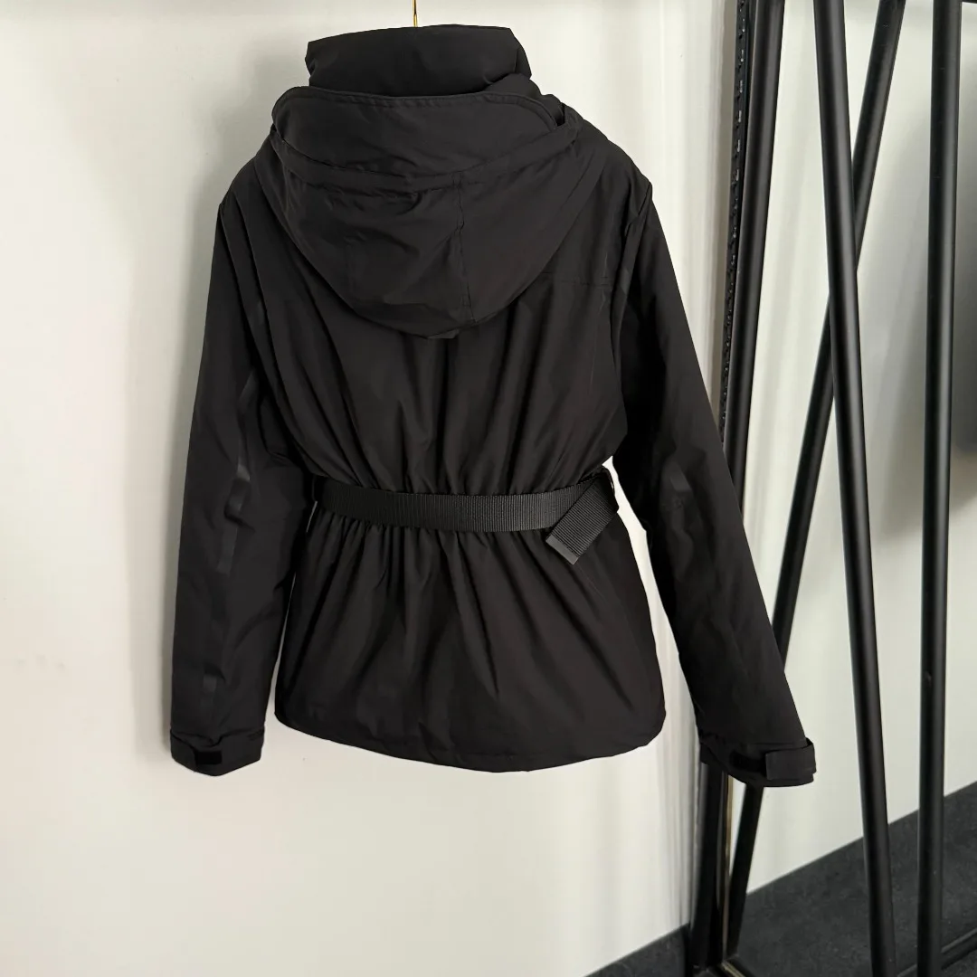 

25 Autumn and winter hooded long-sleeved windbreaker women's long-sleeved high street long-sleeved cinched waist jacket