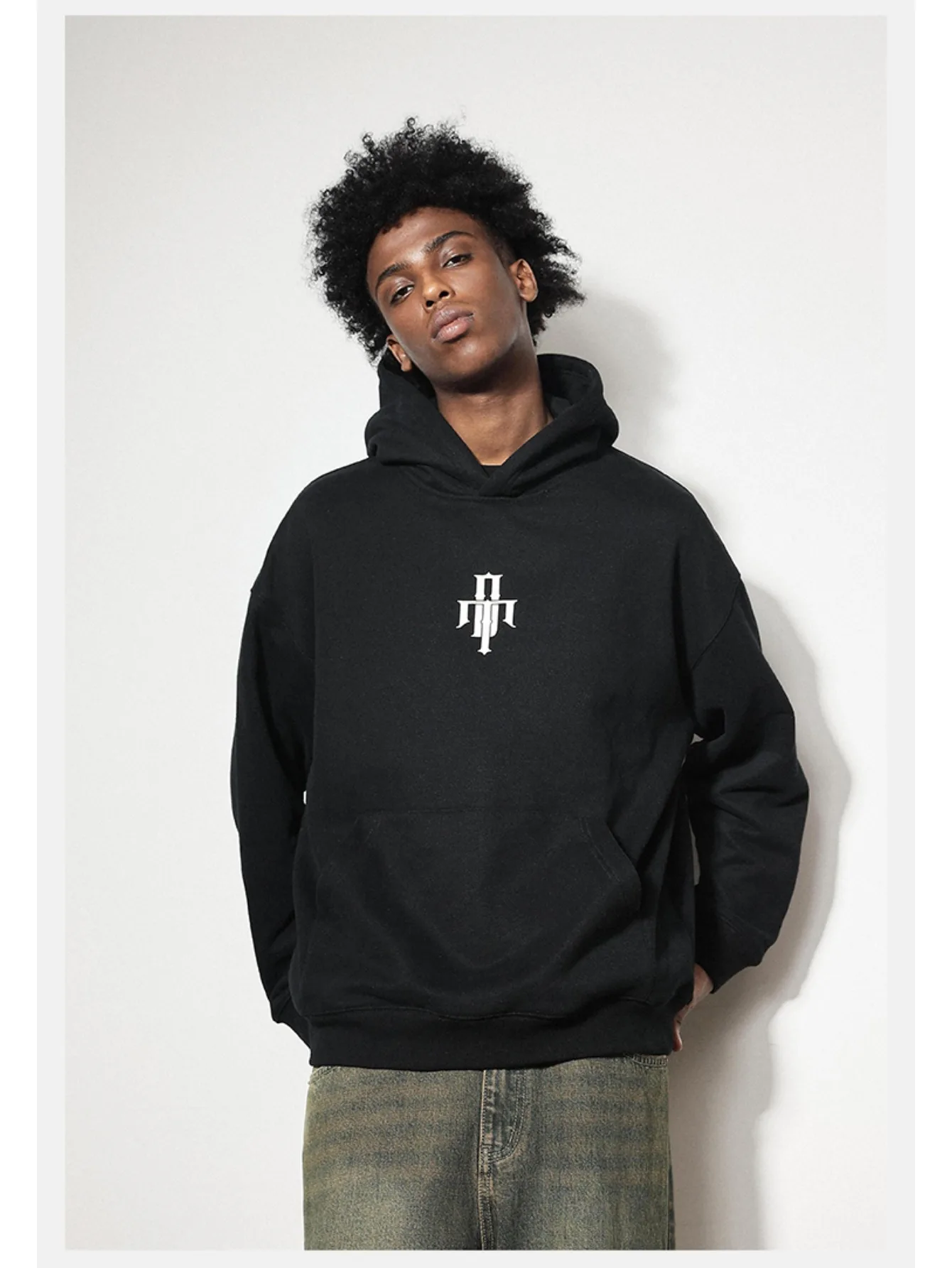 

Men'S Hoodie with White Cross Letter Graphic Print Retro Streetwear Pullover Loose Sweatshirt Style Statement Apparel Vintage