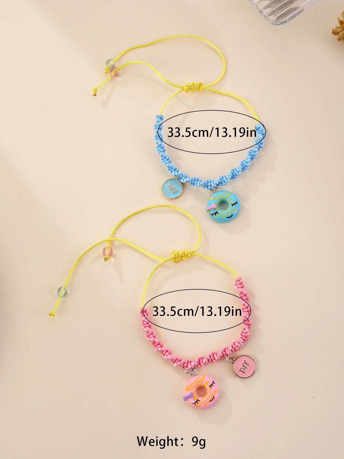 قطعتان من أساور الصداقة الساحرة على شكل دونات باللونين الأزرق والوردي - أساور حبل لطيفة مصنوعة يدويًا قابلة للتعديل للفتيات وأفضل الأصدقاء
