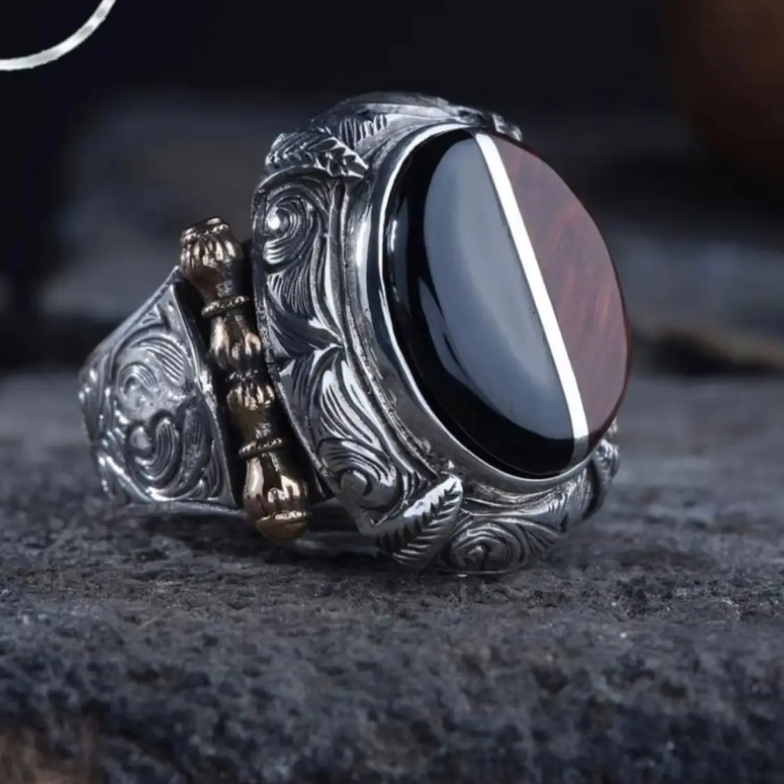 Handcrafted Silver Inlaid Men's Ring with Coca and Oltu Stone - Unique Splitting and Pencil Engraved Design