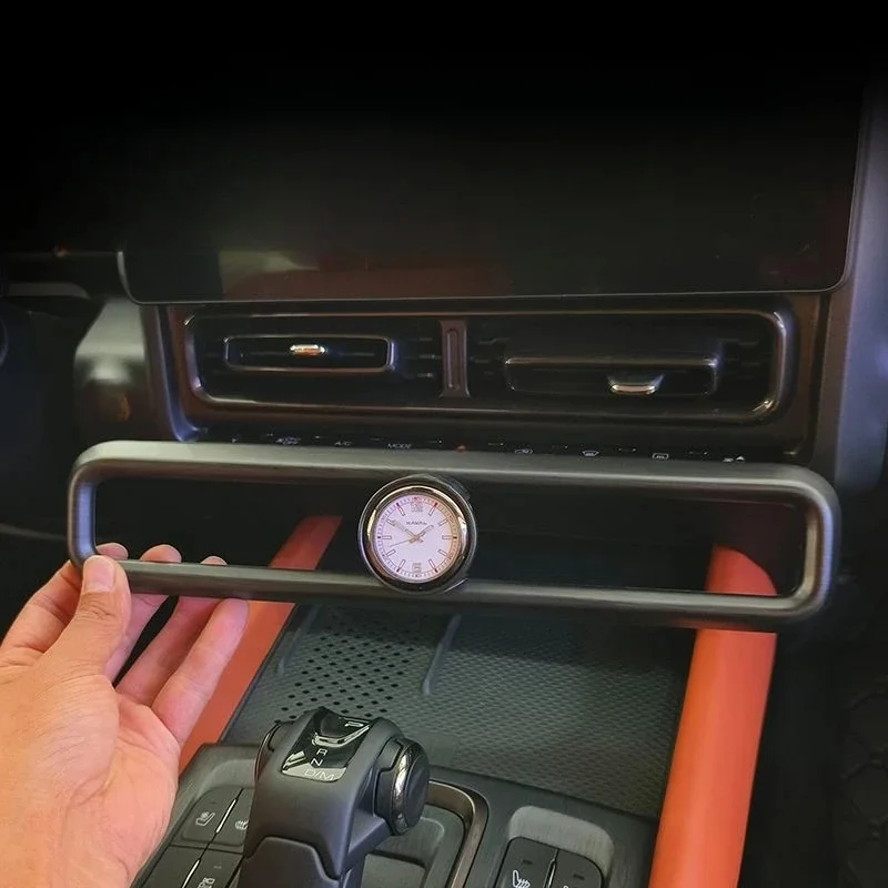 For H9 Haval 2nd 2024 2025 Car Clock Central Control Air conditioning outlet cover Quartz watch Interior Decor Accessories