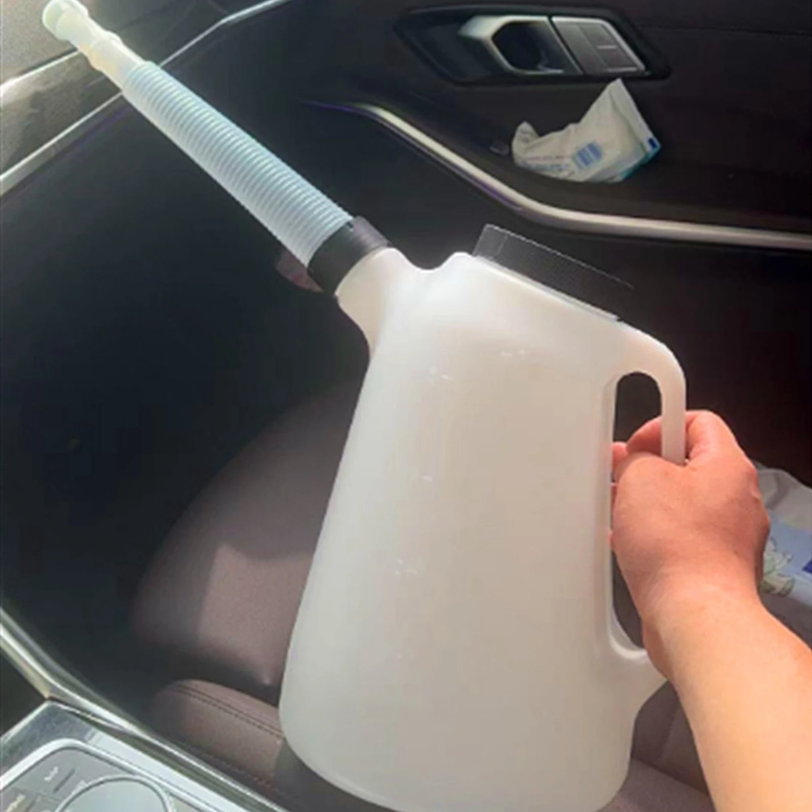 

1.2L-5L Oil Pot Oil Measuring Jug Oil Dispenser Oil Container Storage Can Scale With Pouring, Lid and Cap for Automotive Garage